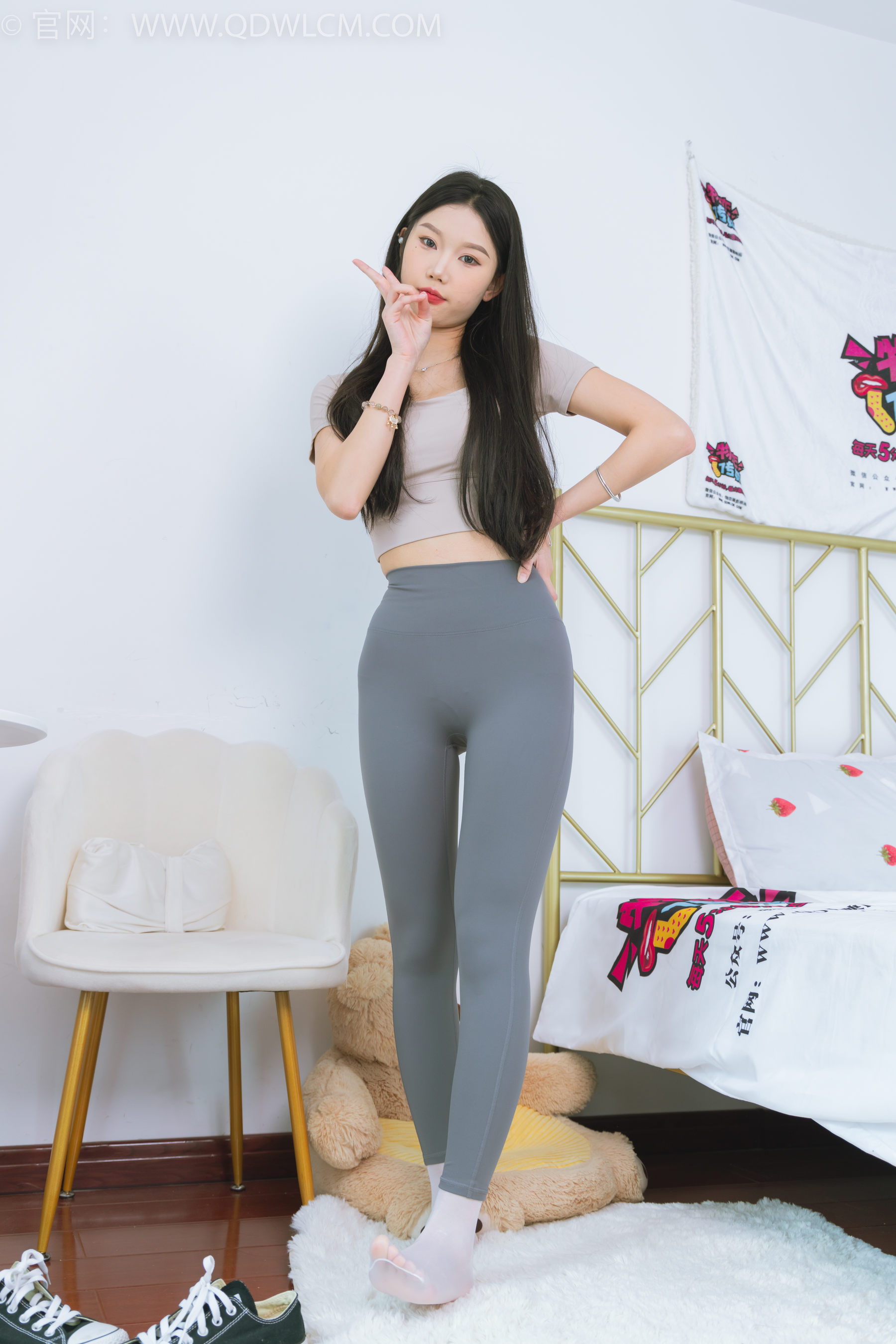 物恋传媒 No.1602 小竹-迷失向日葵