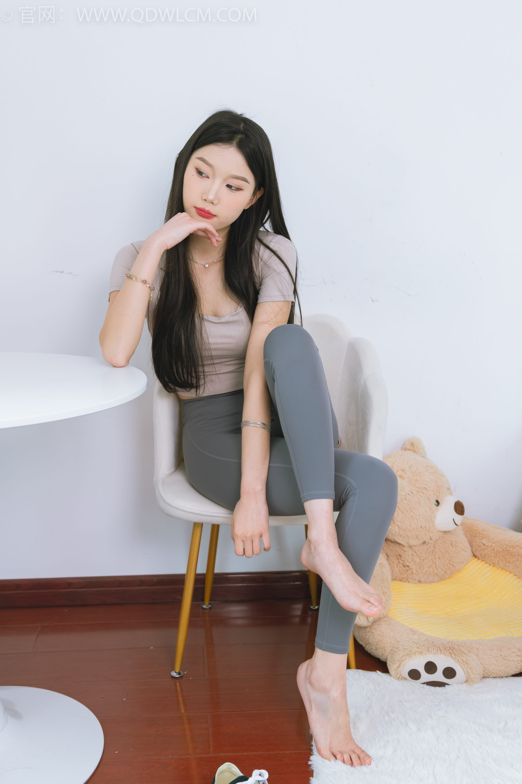物恋传媒 No.1602 小竹-迷失向日葵