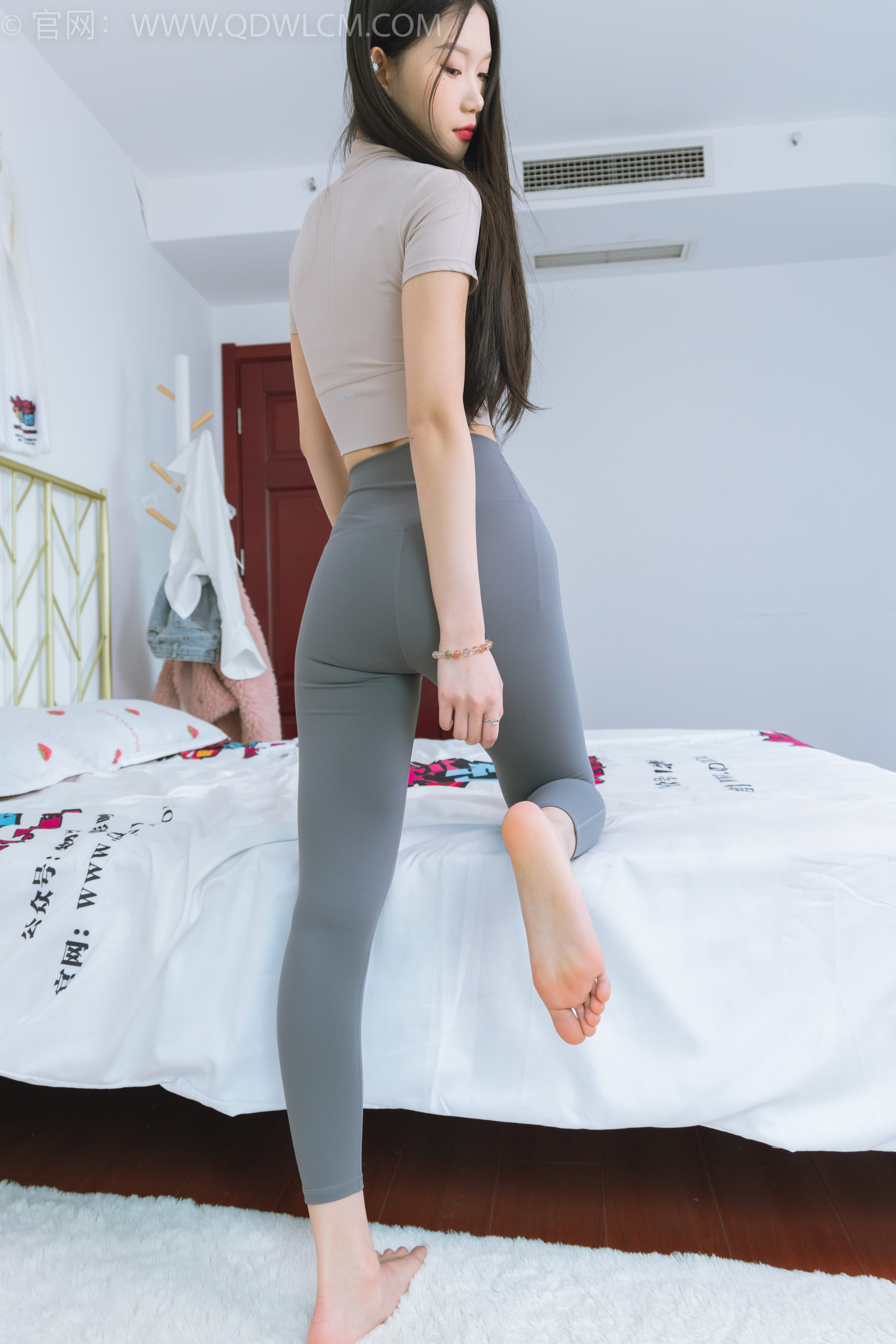 物恋传媒 No.1602 小竹-迷失向日葵