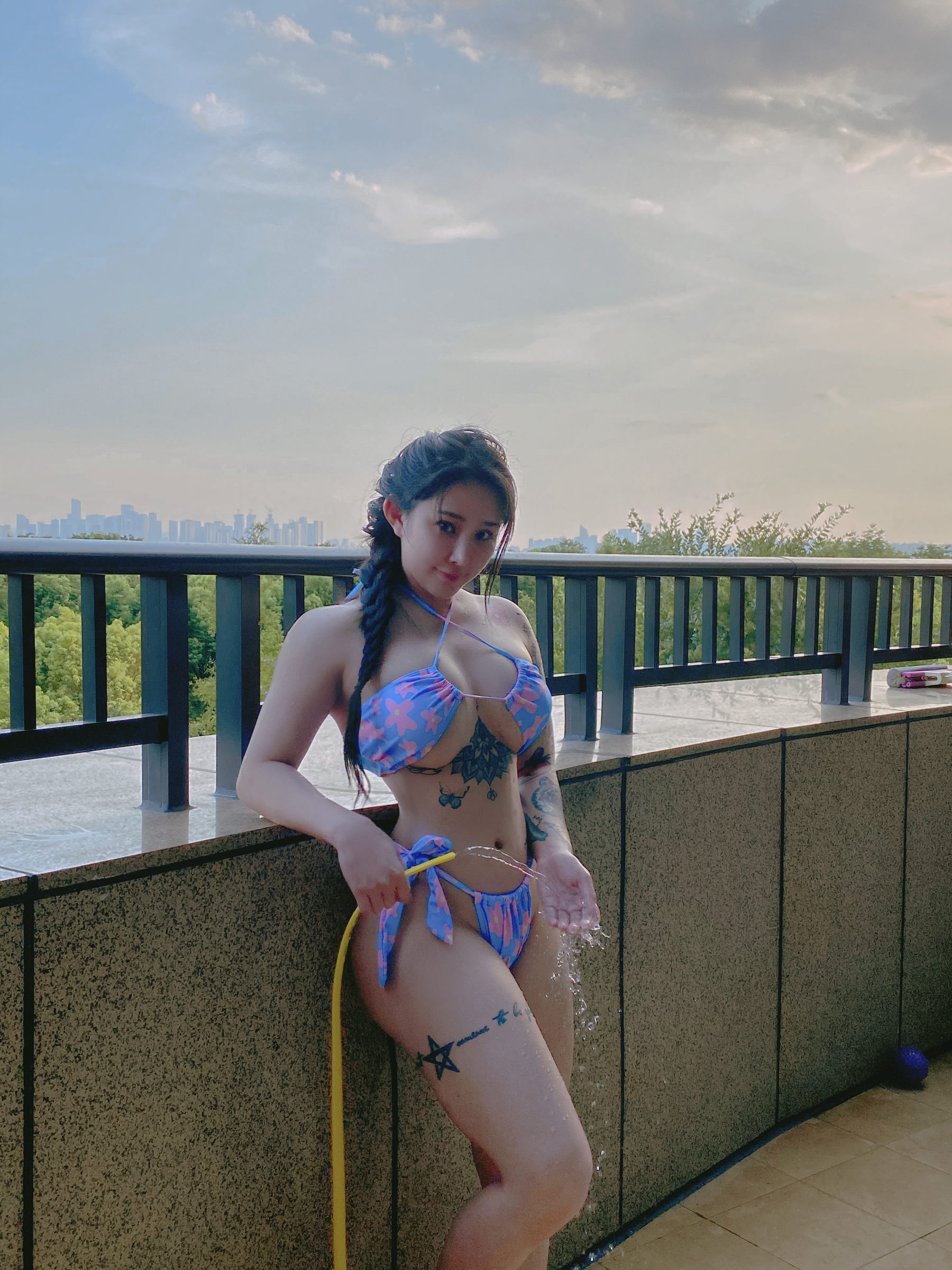 臀神芭比宋昱欣微密圈视图合集2