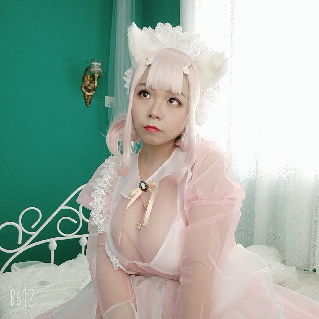 自闭颜球球(无颜小天使wy) - 透明女仆