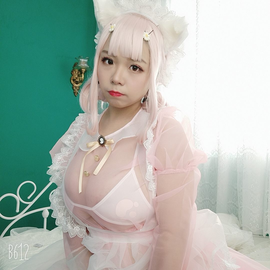 自闭颜球球(无颜小天使wy) - 透明女仆