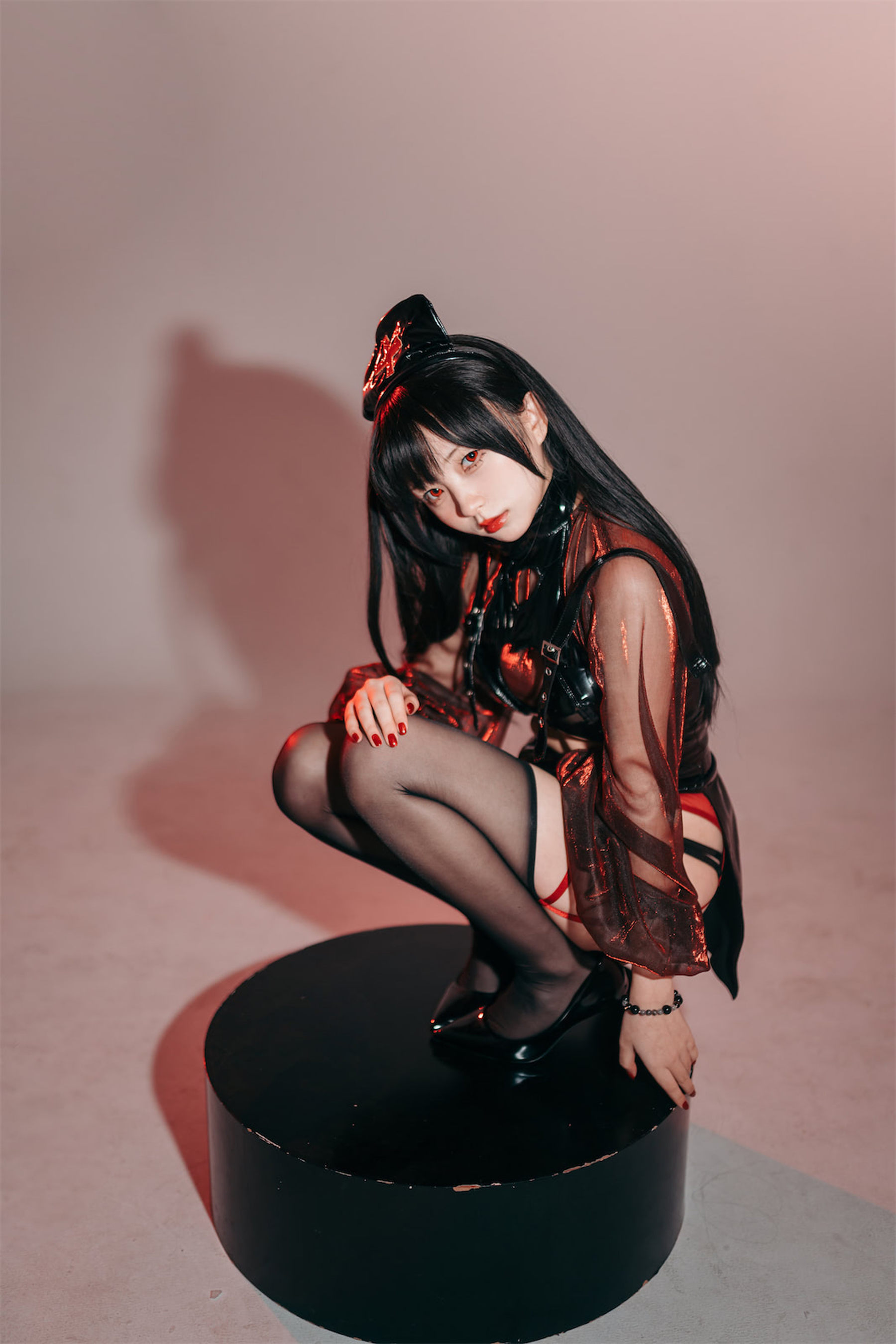 花铃 - 猩红护士