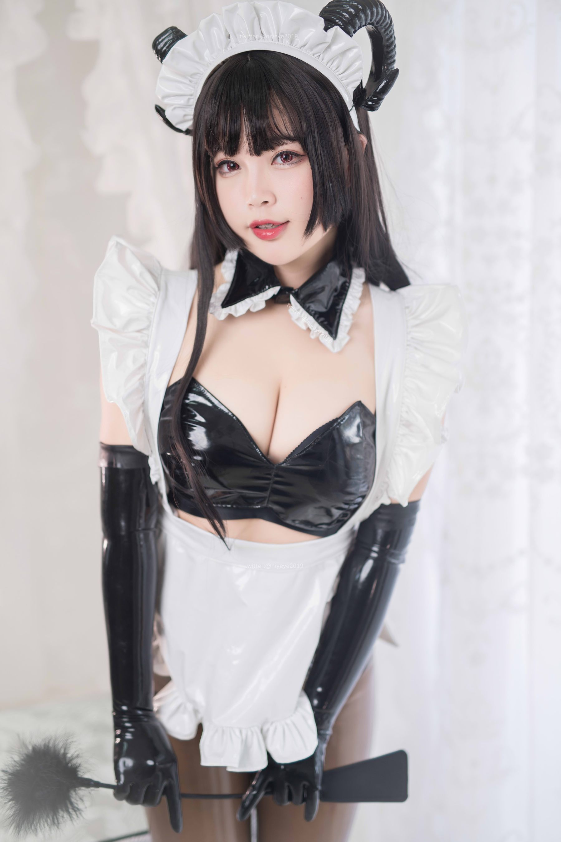 萌系小姐姐-白烨- - 胶衣魅魔姐姐