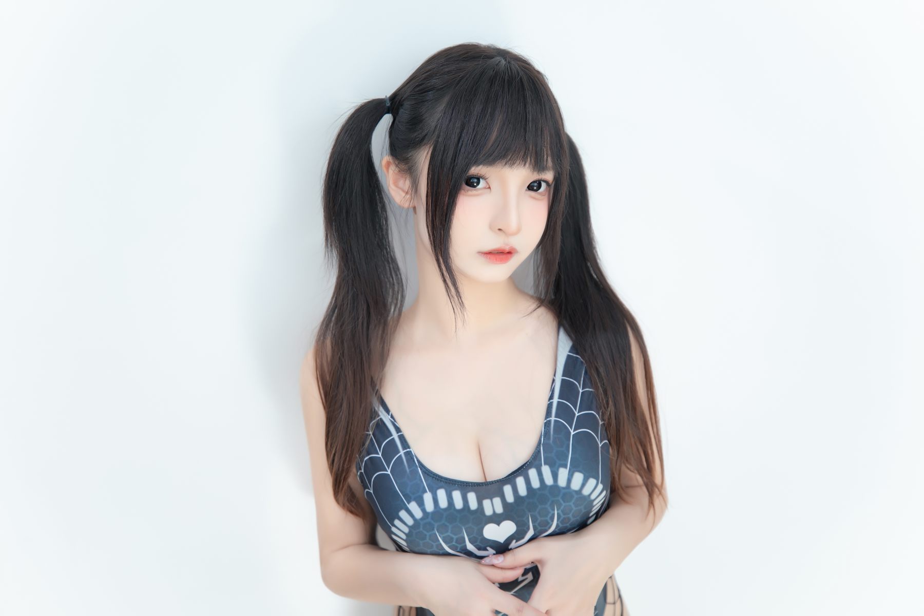 萝莉神楽板真冬之蜘蛛女孩