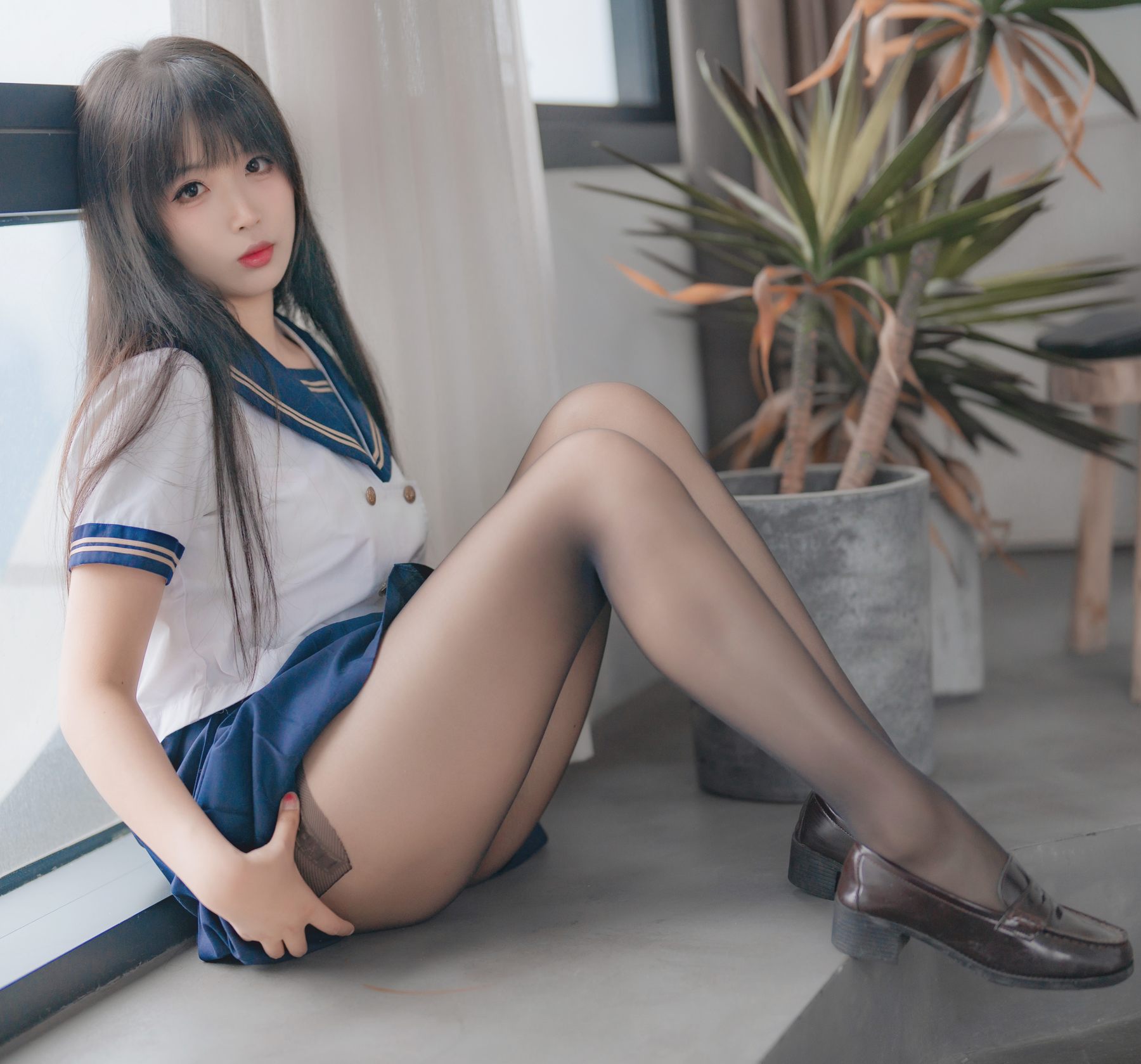 轩萧学姐 - 五月舰长 黑丝JK内衣