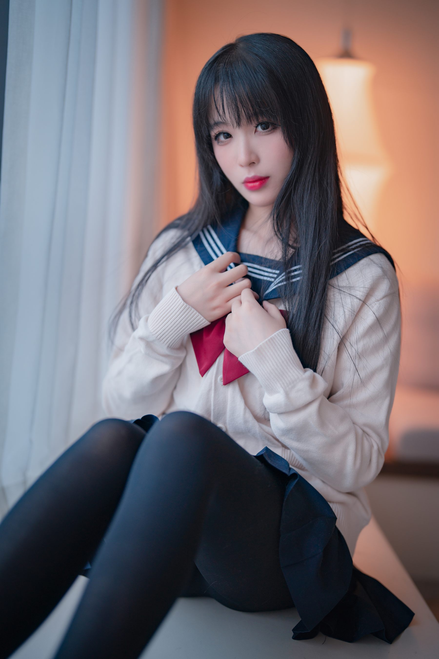 轩萧学姐 - 黑丝JK 2.0