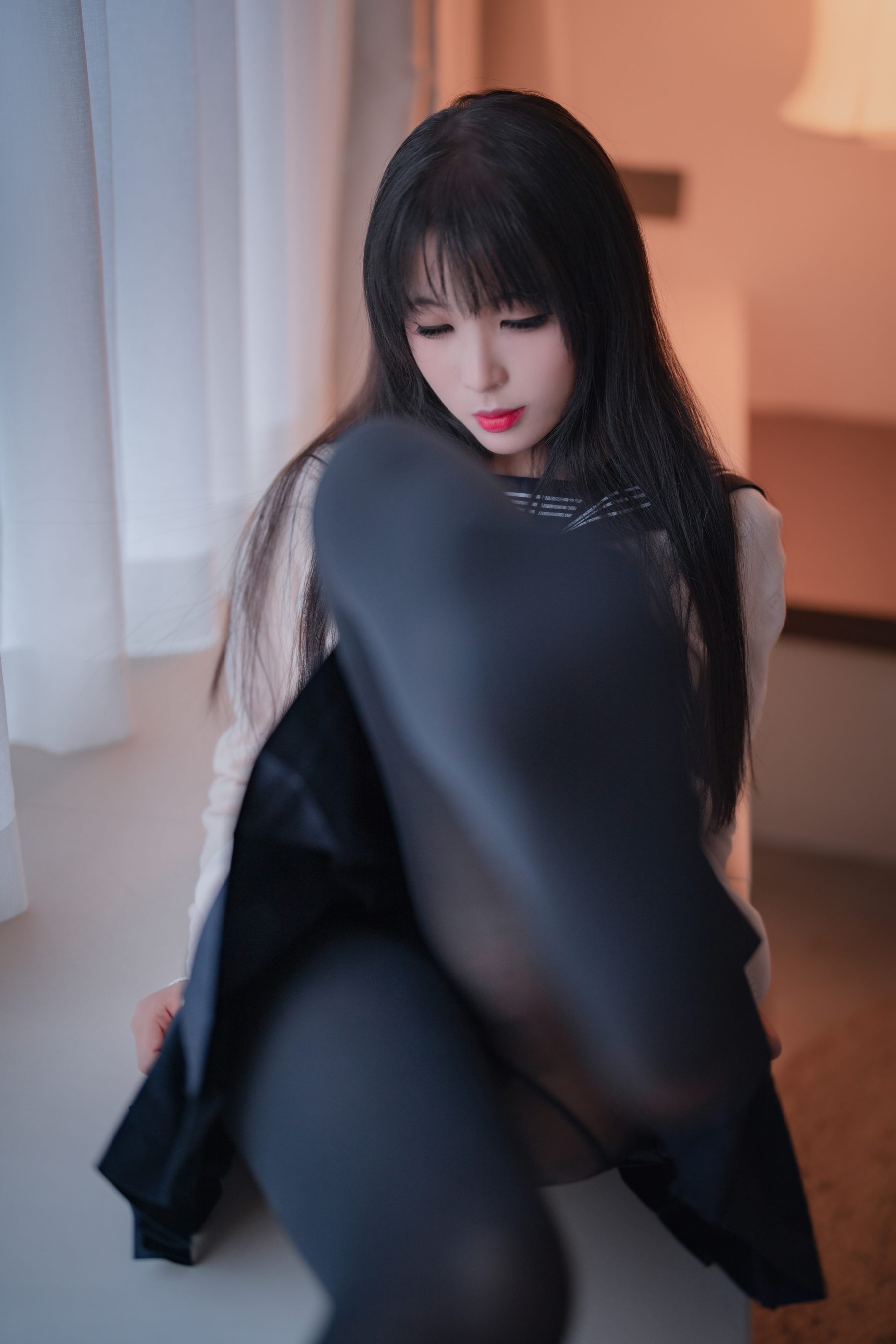轩萧学姐 - 黑丝JK 2.0