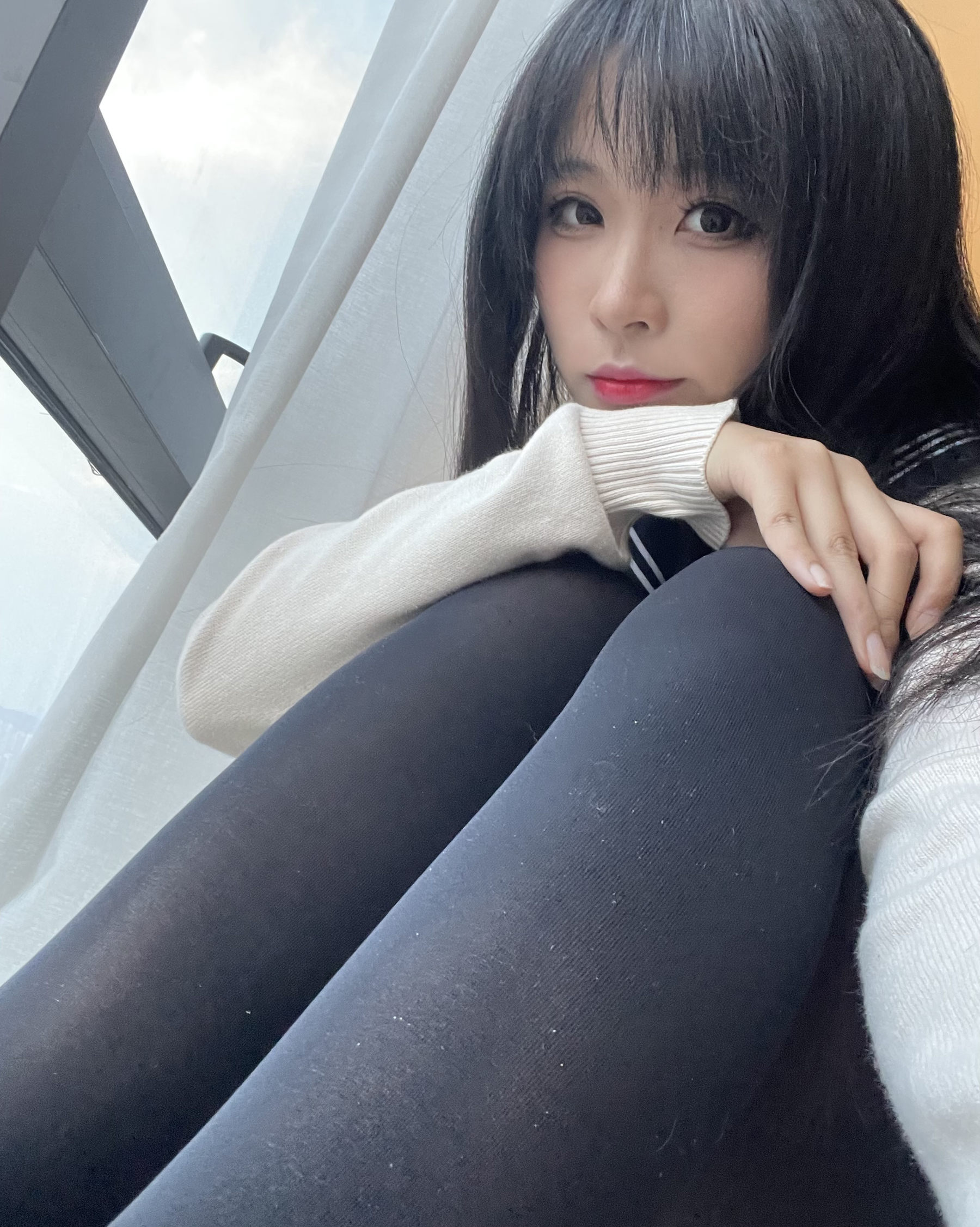 轩萧学姐 - 黑丝JK 2.0