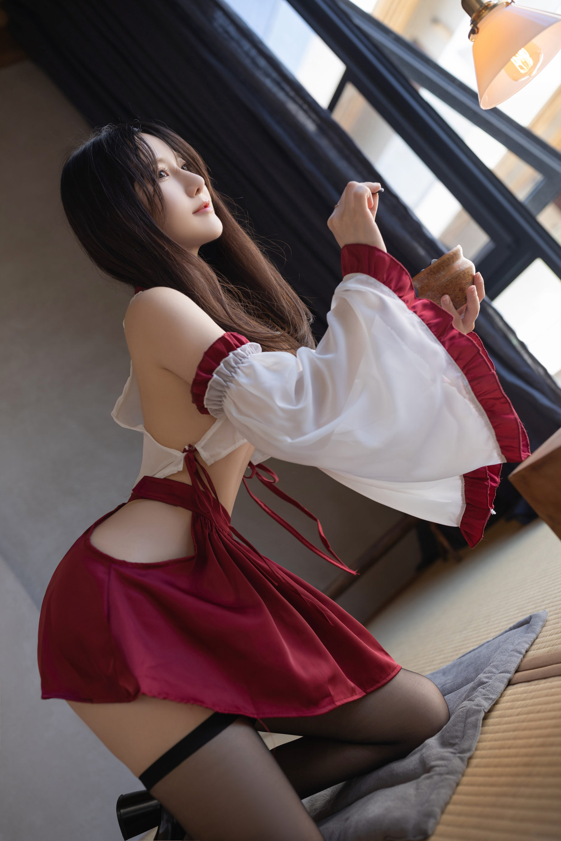 鱼子酱神社巫女写真
