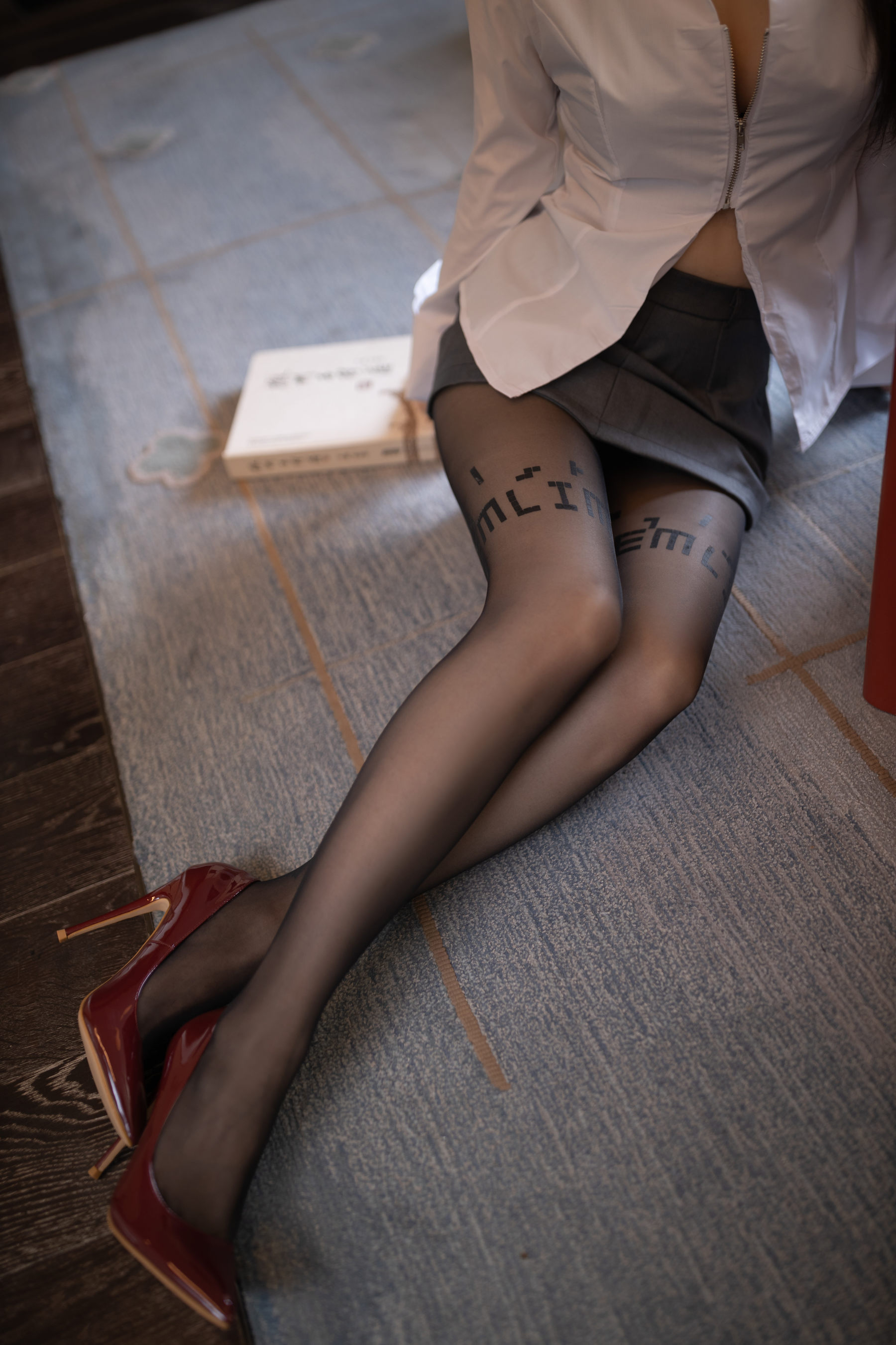 鱼子酱都市丽人写真