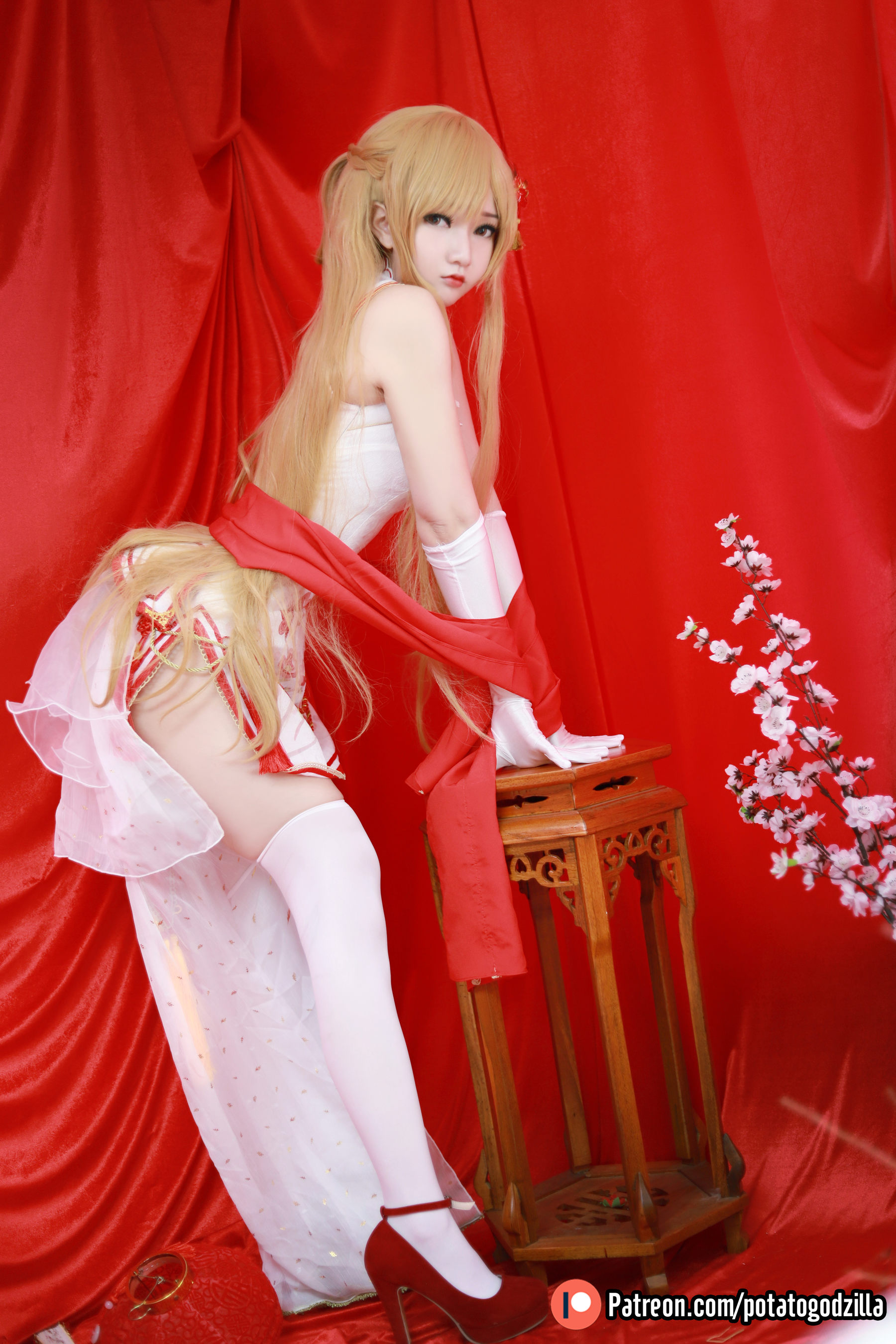 Coser小姐姐Potato Godzilla - Asuna Yuuki Qipao