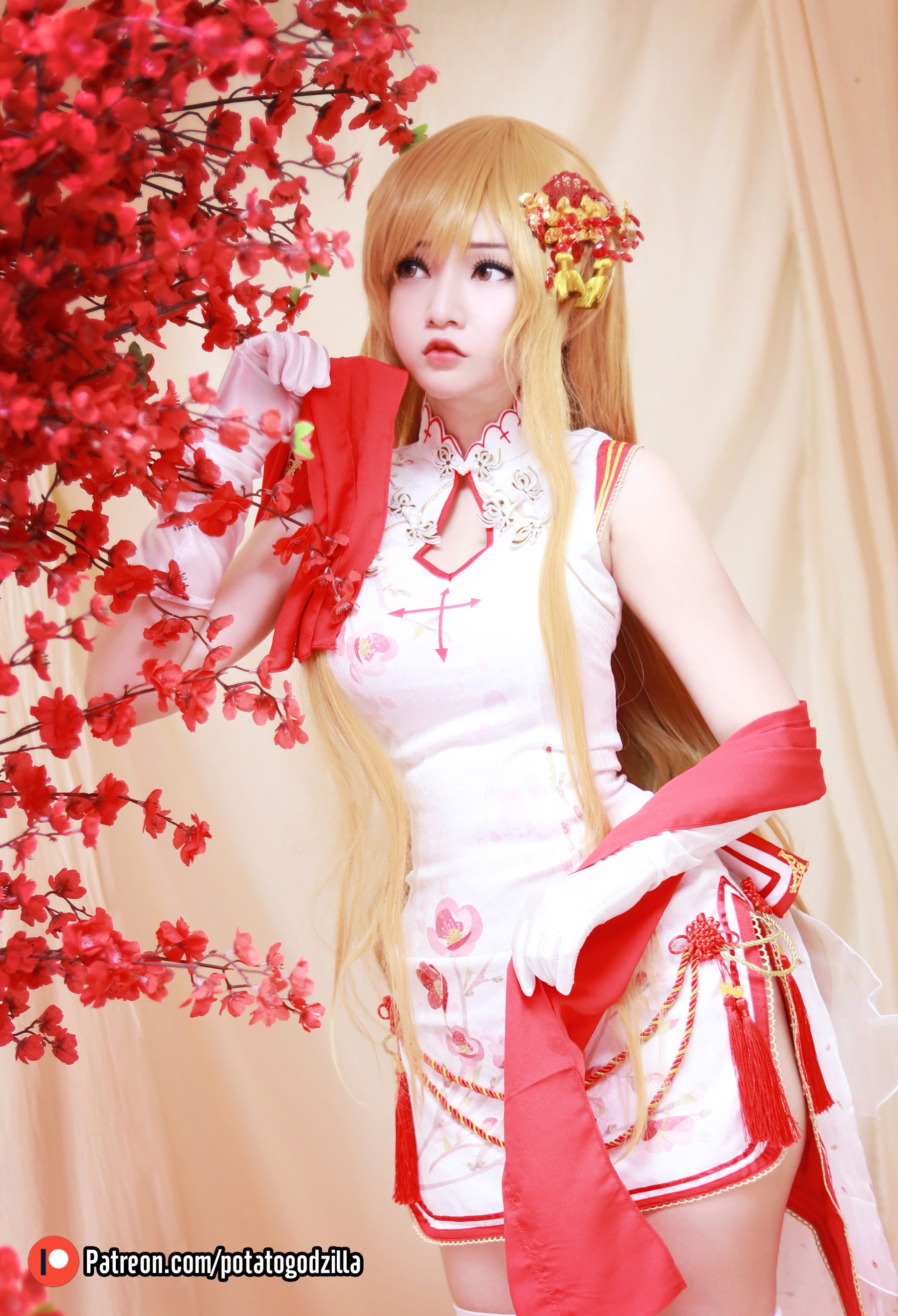 Coser小姐姐Potato Godzilla - Asuna Yuuki Qipao