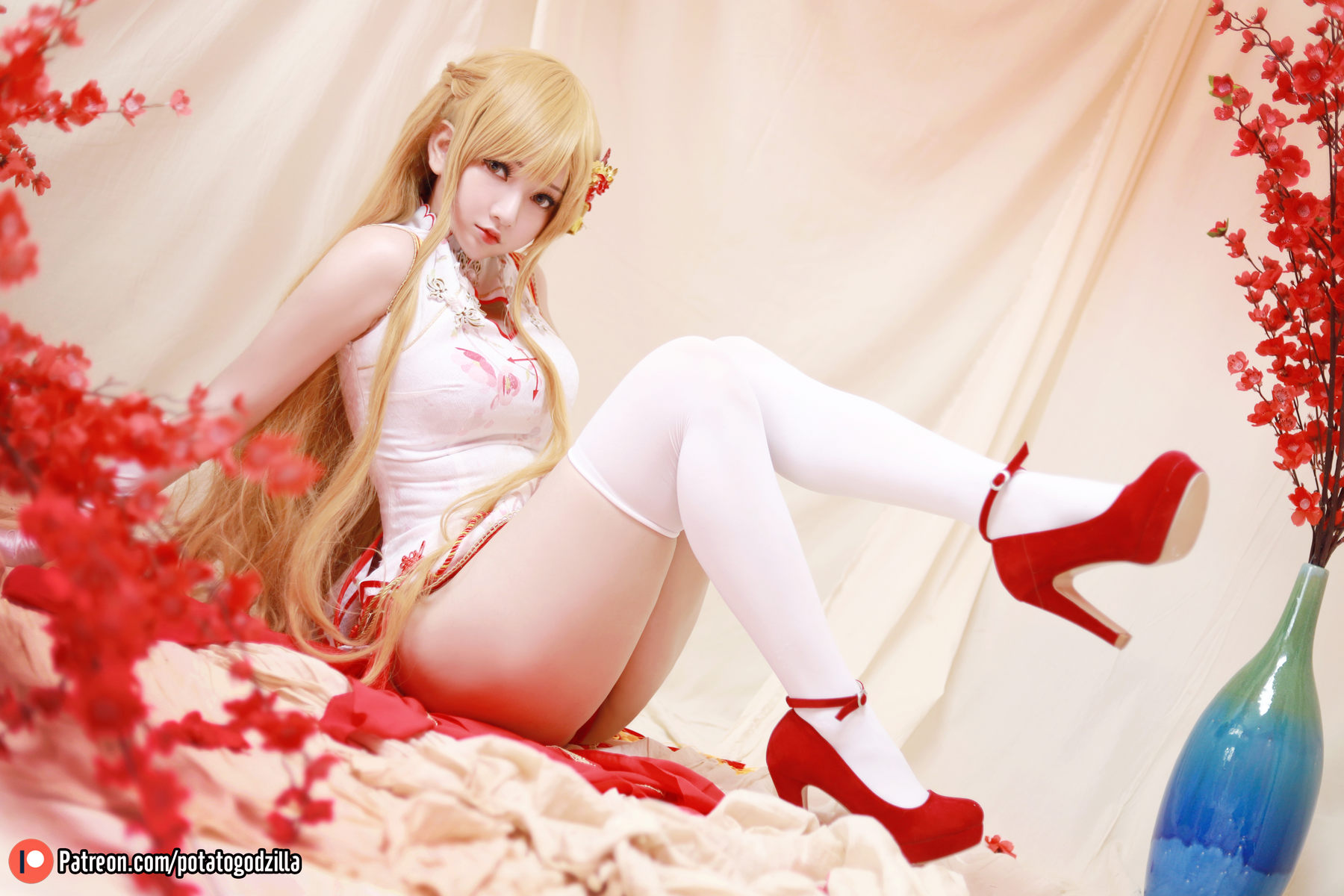 Coser小姐姐Potato Godzilla - Asuna Yuuki Qipao