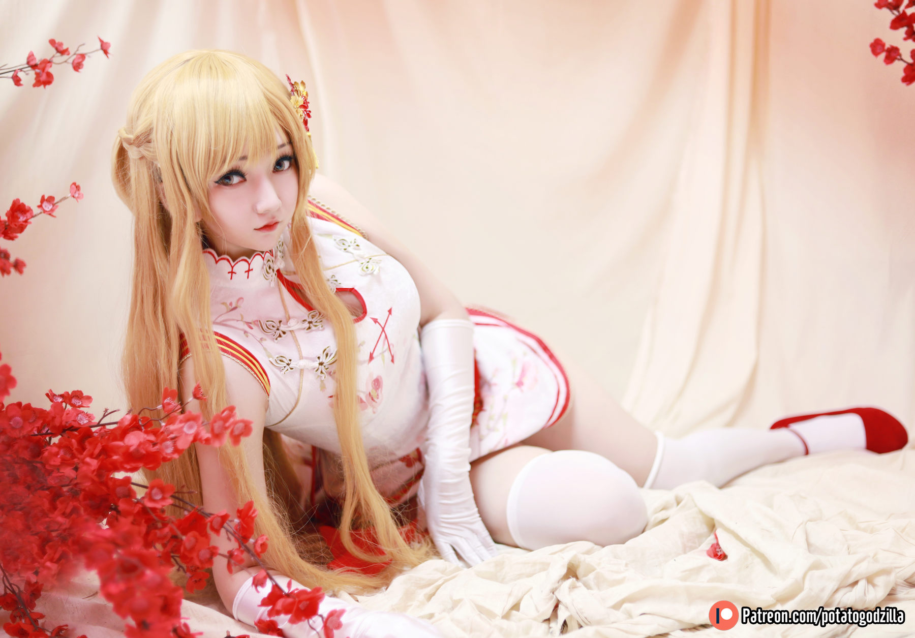 Coser小姐姐Potato Godzilla - Asuna Yuuki Qipao