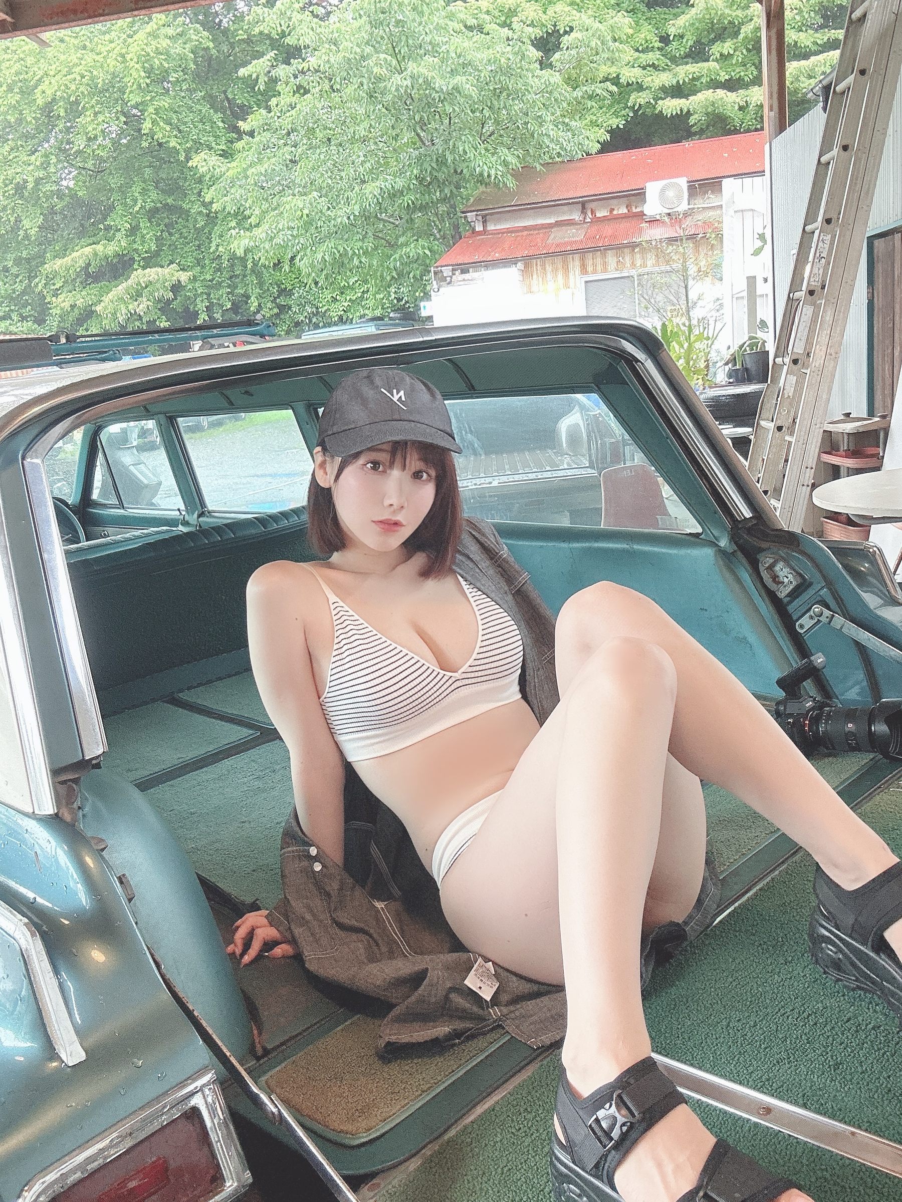 日本甜美COSERけんけん[fantia] 2023.06 クラシックカー×グラビア
