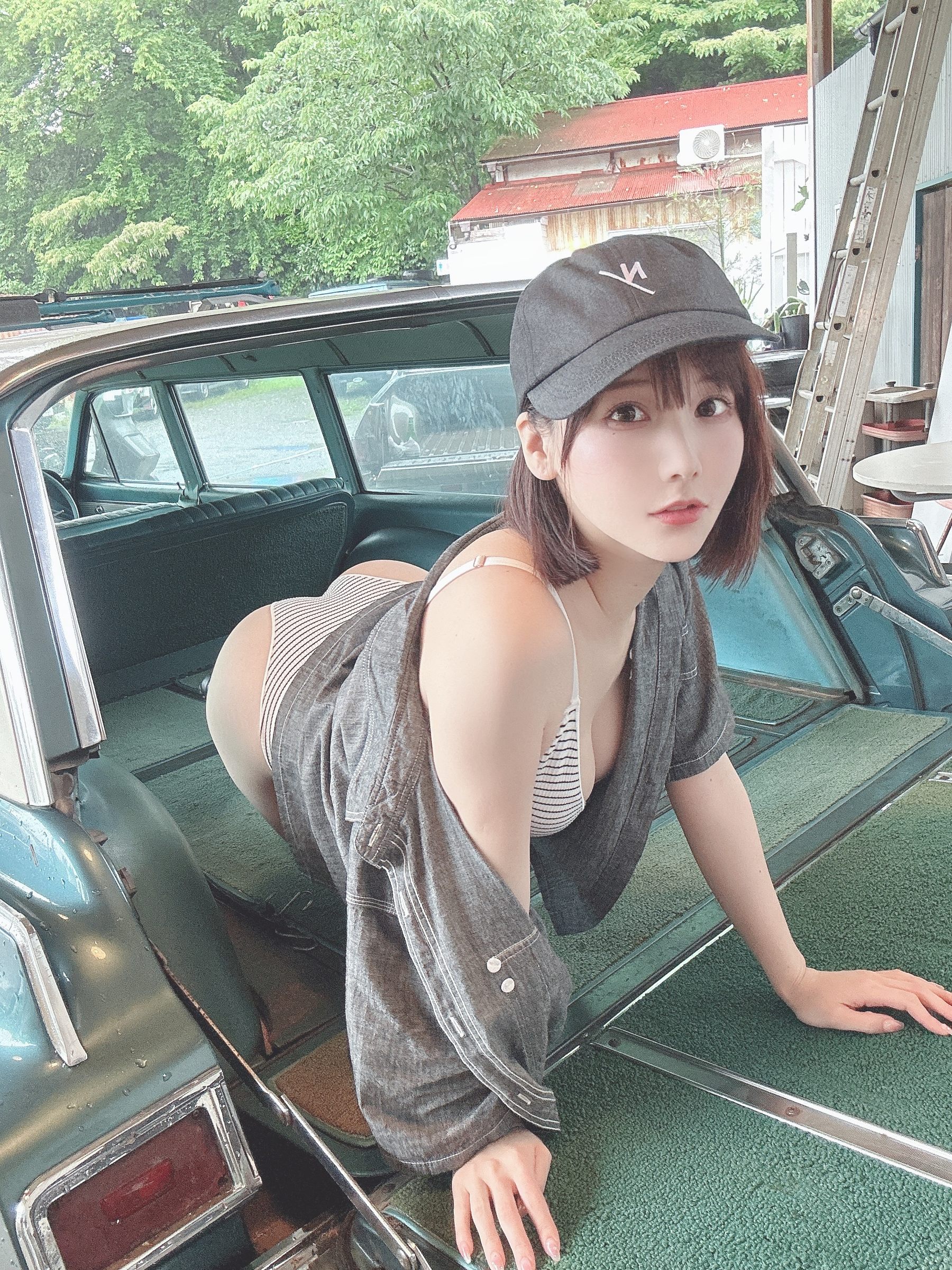 日本甜美COSERけんけん[fantia] 2023.06 クラシックカー×グラビア
