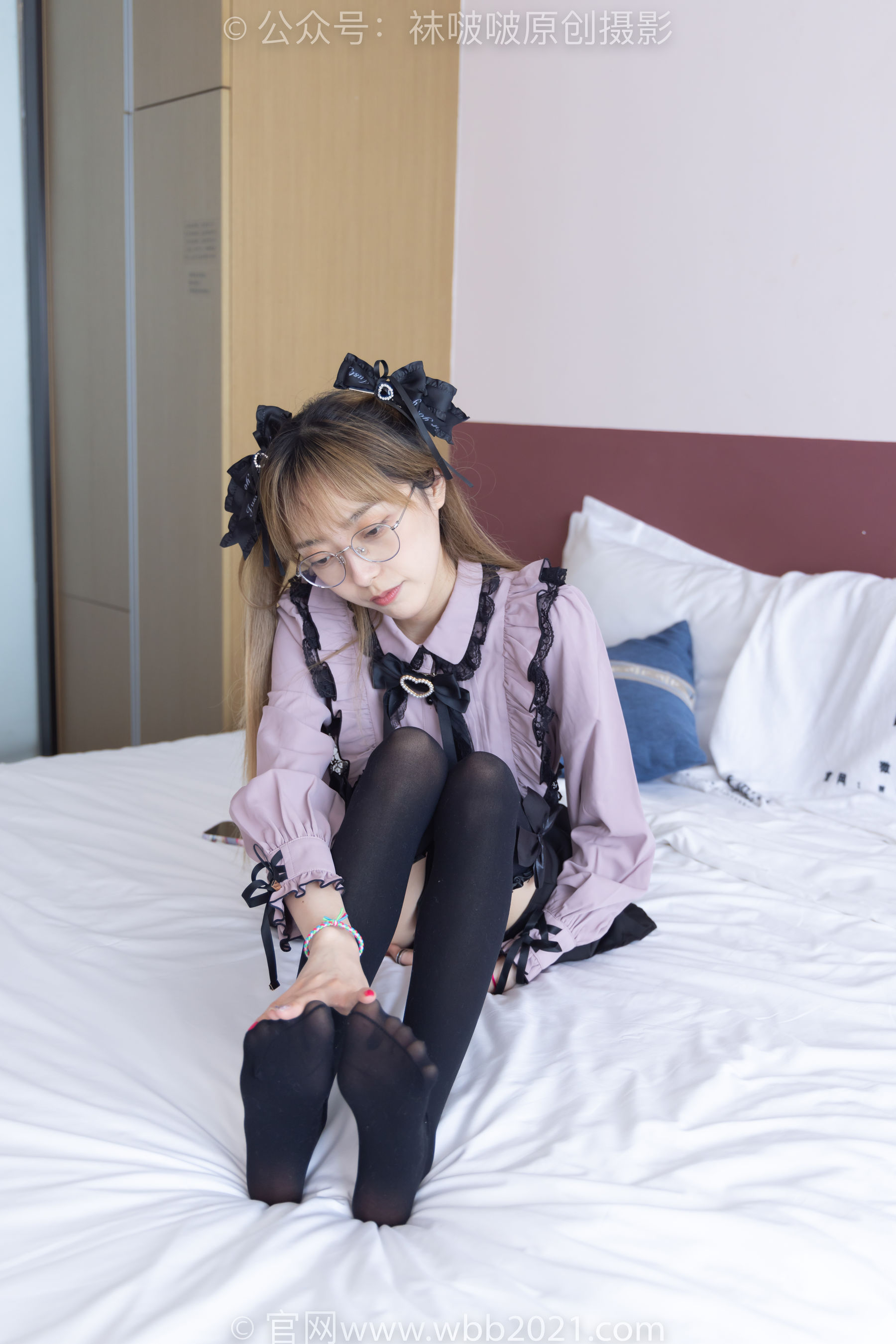 BoBoSocks袜啵啵 No.247 稚予 -皮鞋、黑丝大腿袜、地雷系女友