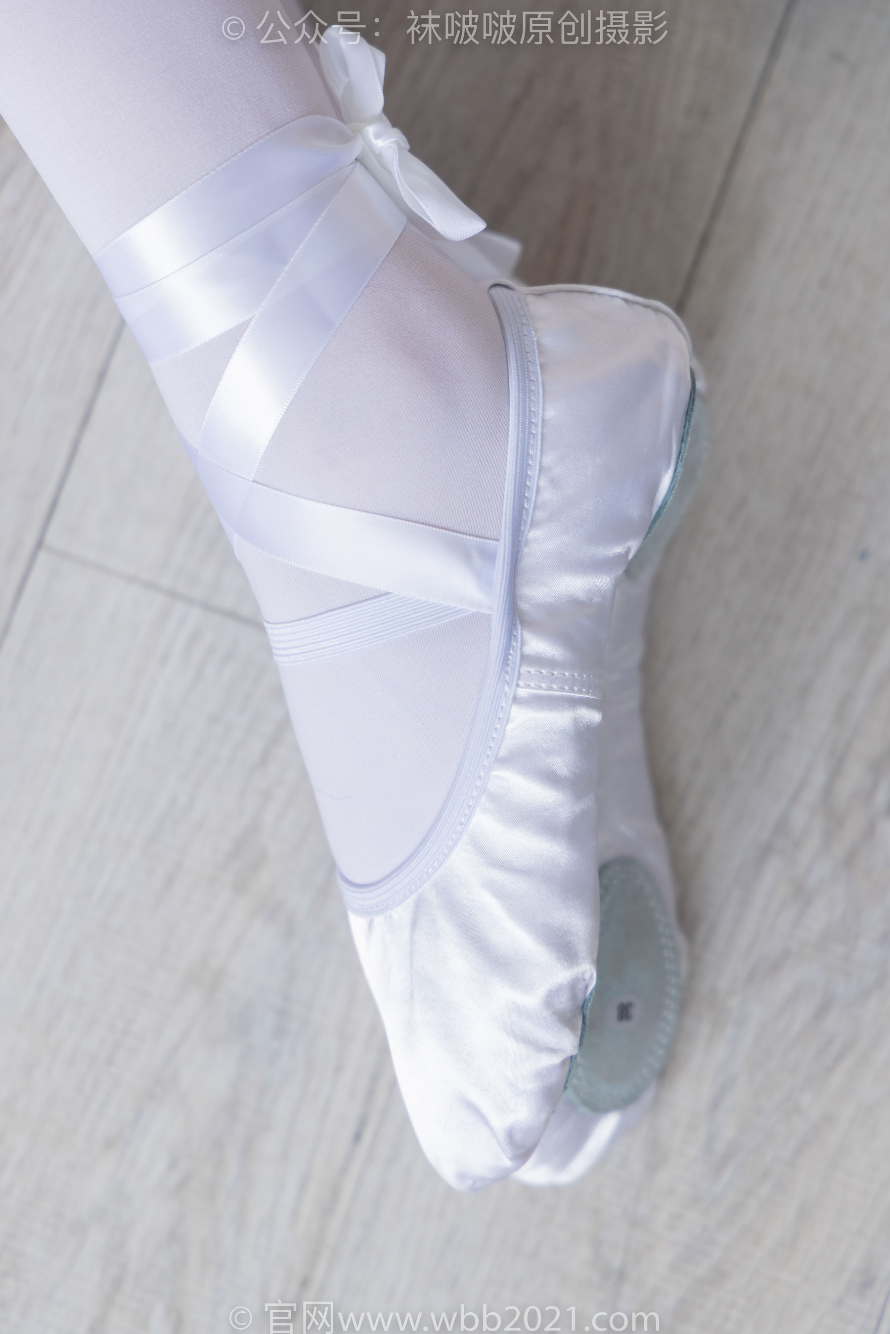 BoBoSocks袜啵啵 No.248 小甜豆 -芭蕾鞋、厚白丝、厚灰丝、肉丝、白棉袜、芭蕾舞蹈服