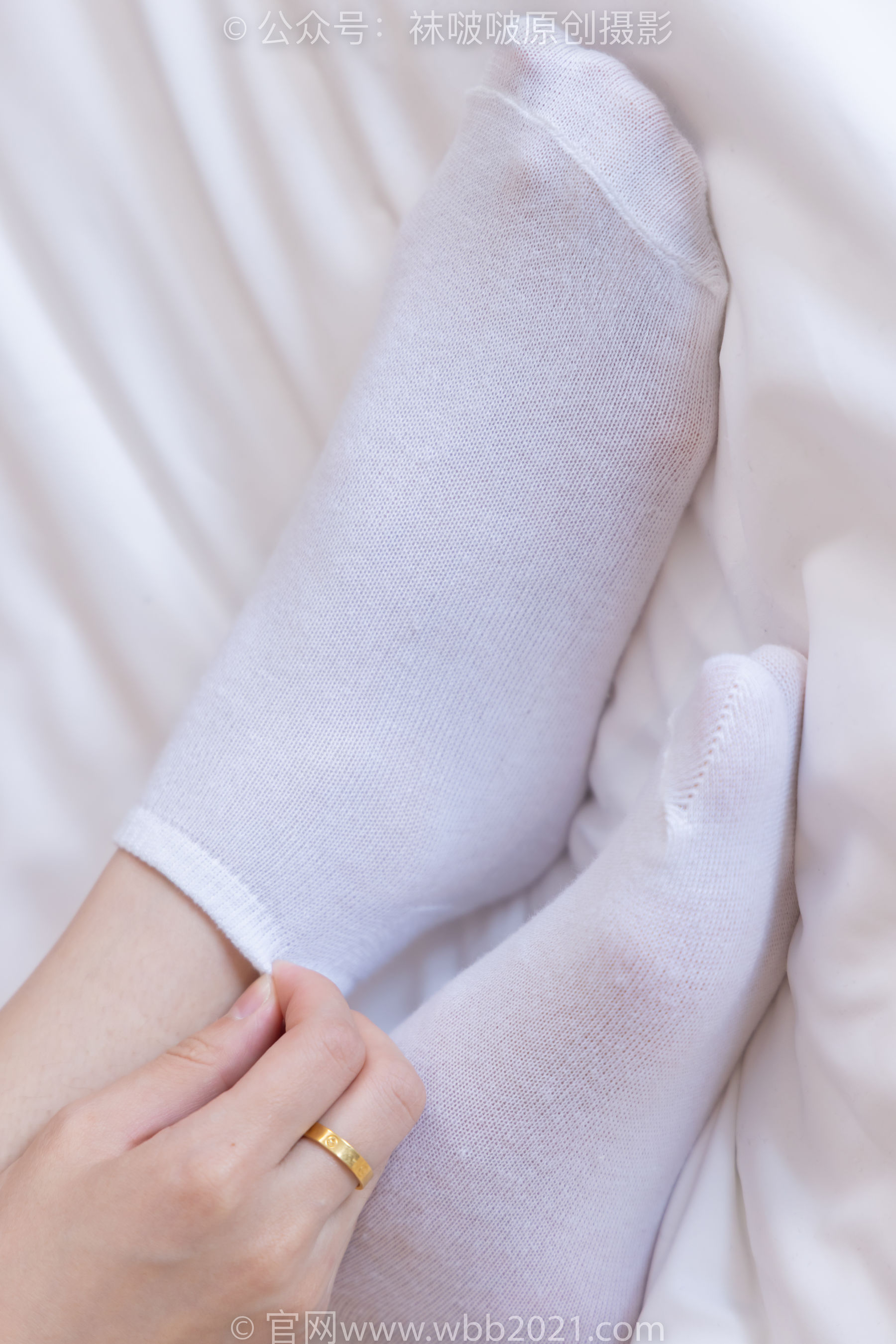 BoBoSocks袜啵啵 No.258 小沫 -贝壳头板鞋、白棉袜