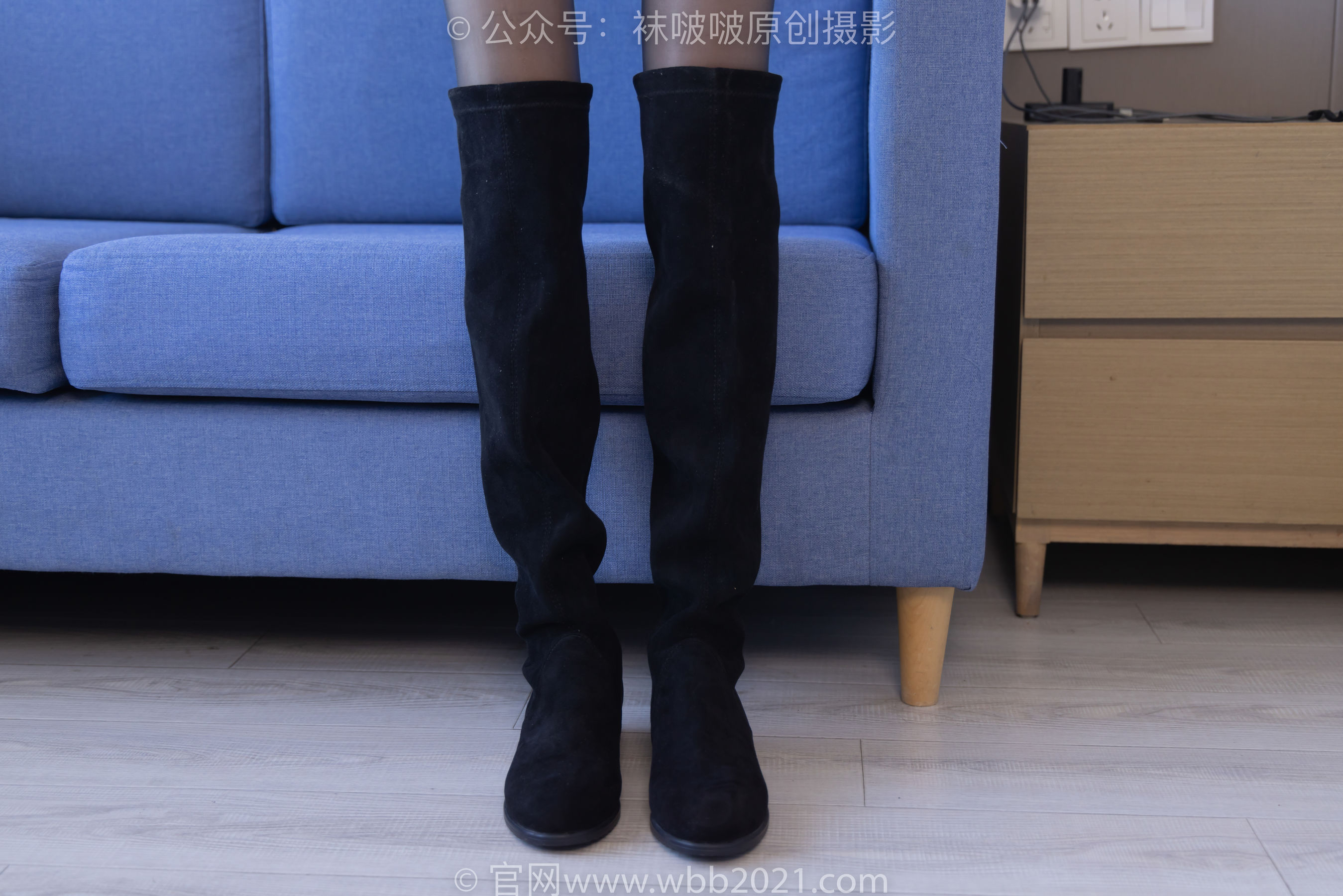 BoBoSocks袜啵啵 No.259 稚予 -两双长靴、油亮黑丝
