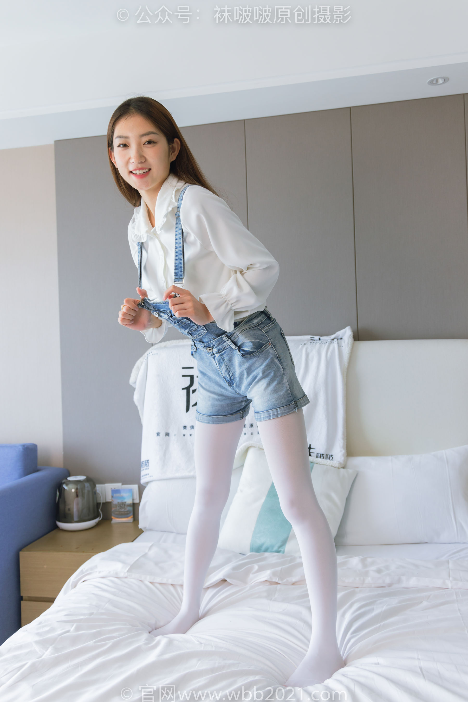 BoBoSocks袜啵啵 No.261 小沫 -板鞋、厚白丝