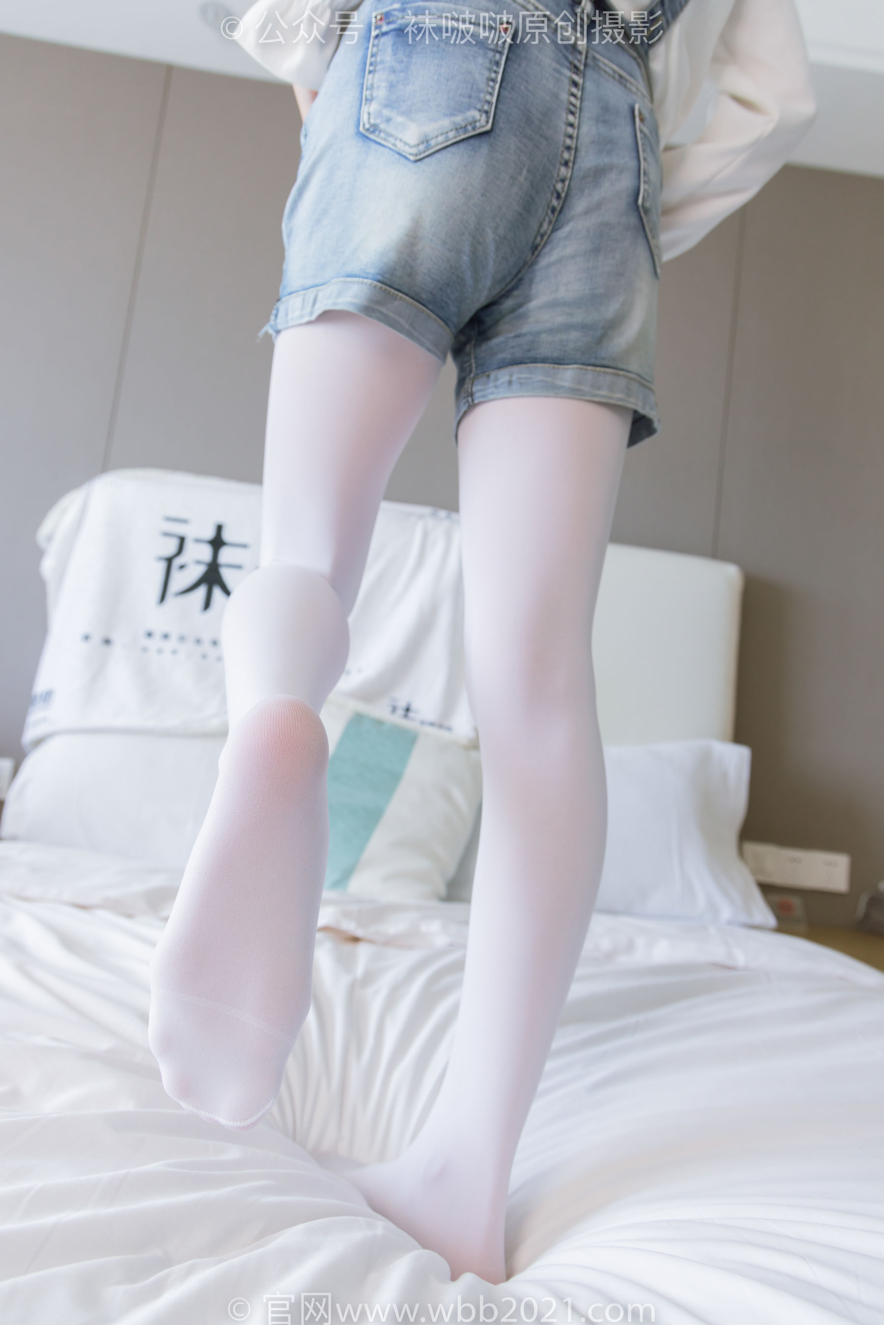 BoBoSocks袜啵啵 No.261 小沫 -板鞋、厚白丝