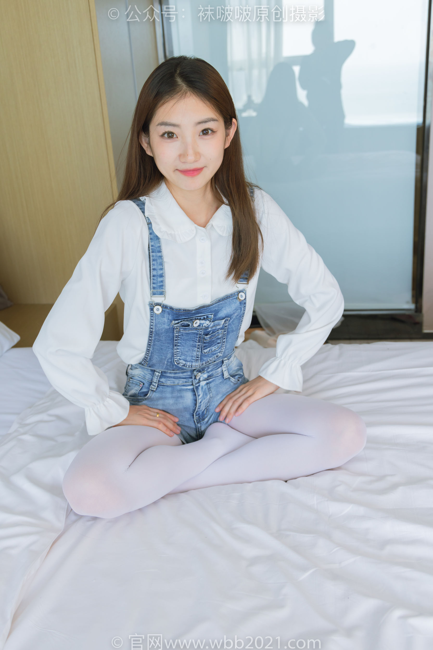 BoBoSocks袜啵啵 No.261 小沫 -板鞋、厚白丝