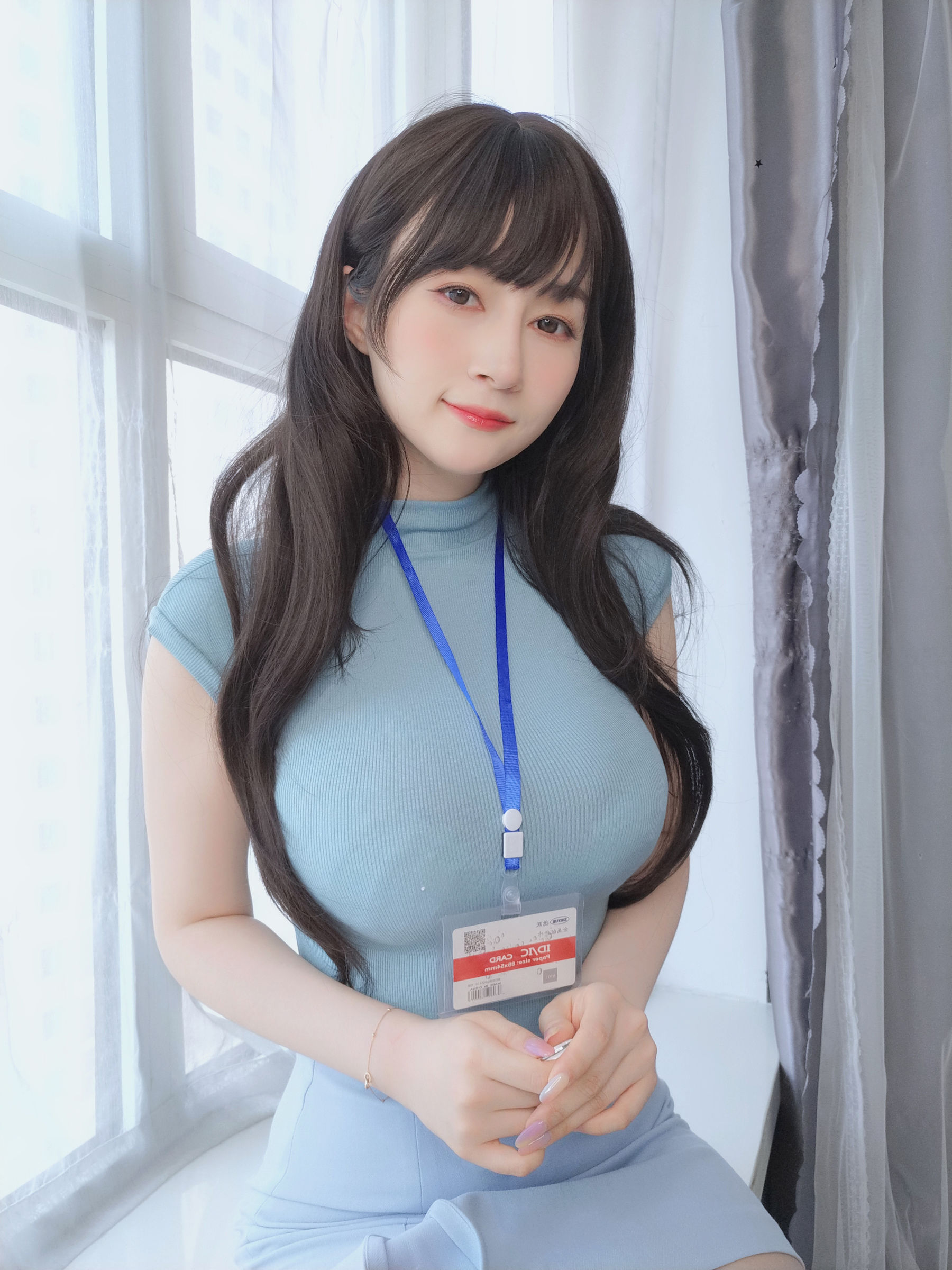 Coser小姐姐白银 - 巨乳の後輩
