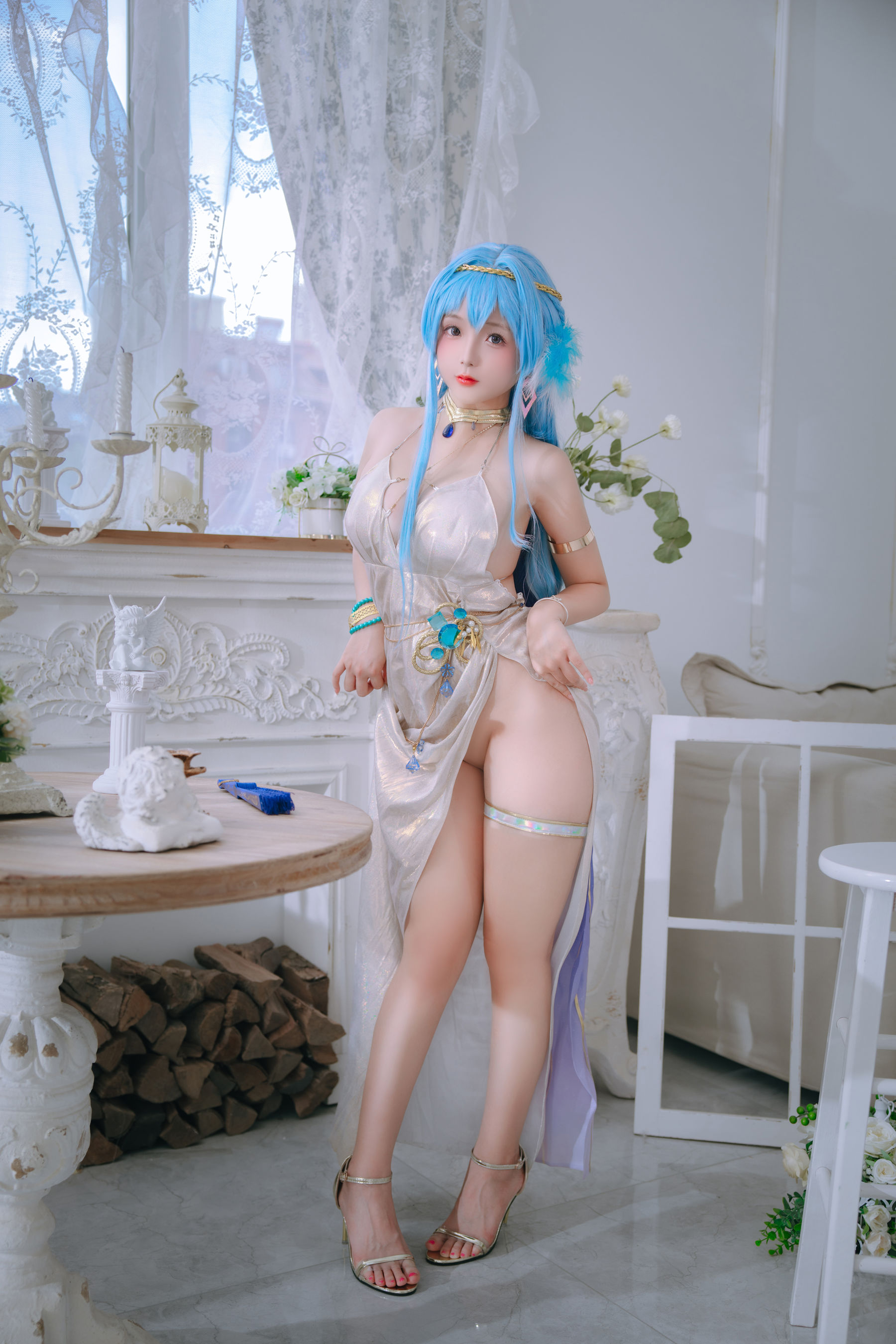 Cosplay日奈娇 - 海伦礼服