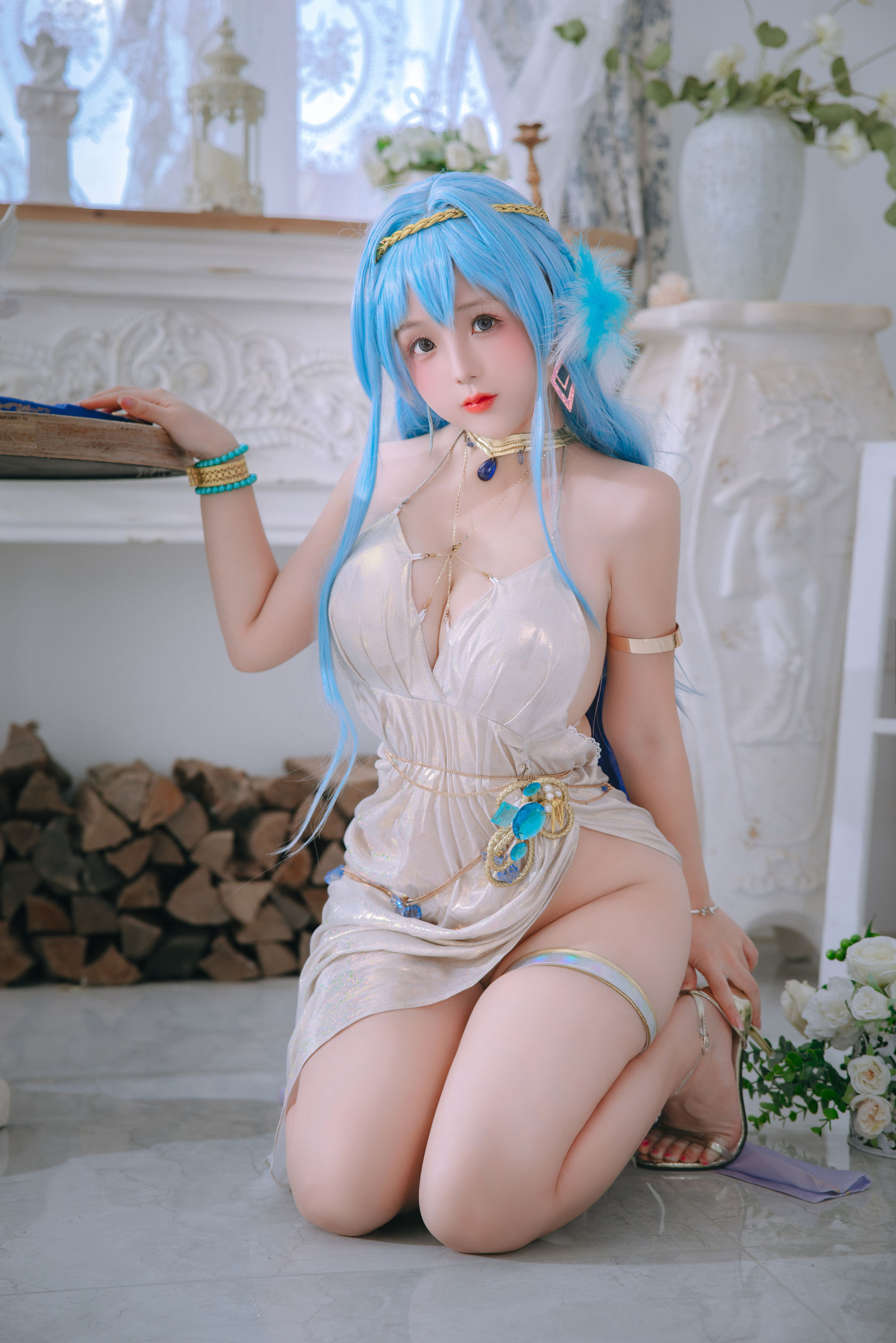 Cosplay日奈娇 - 海伦礼服