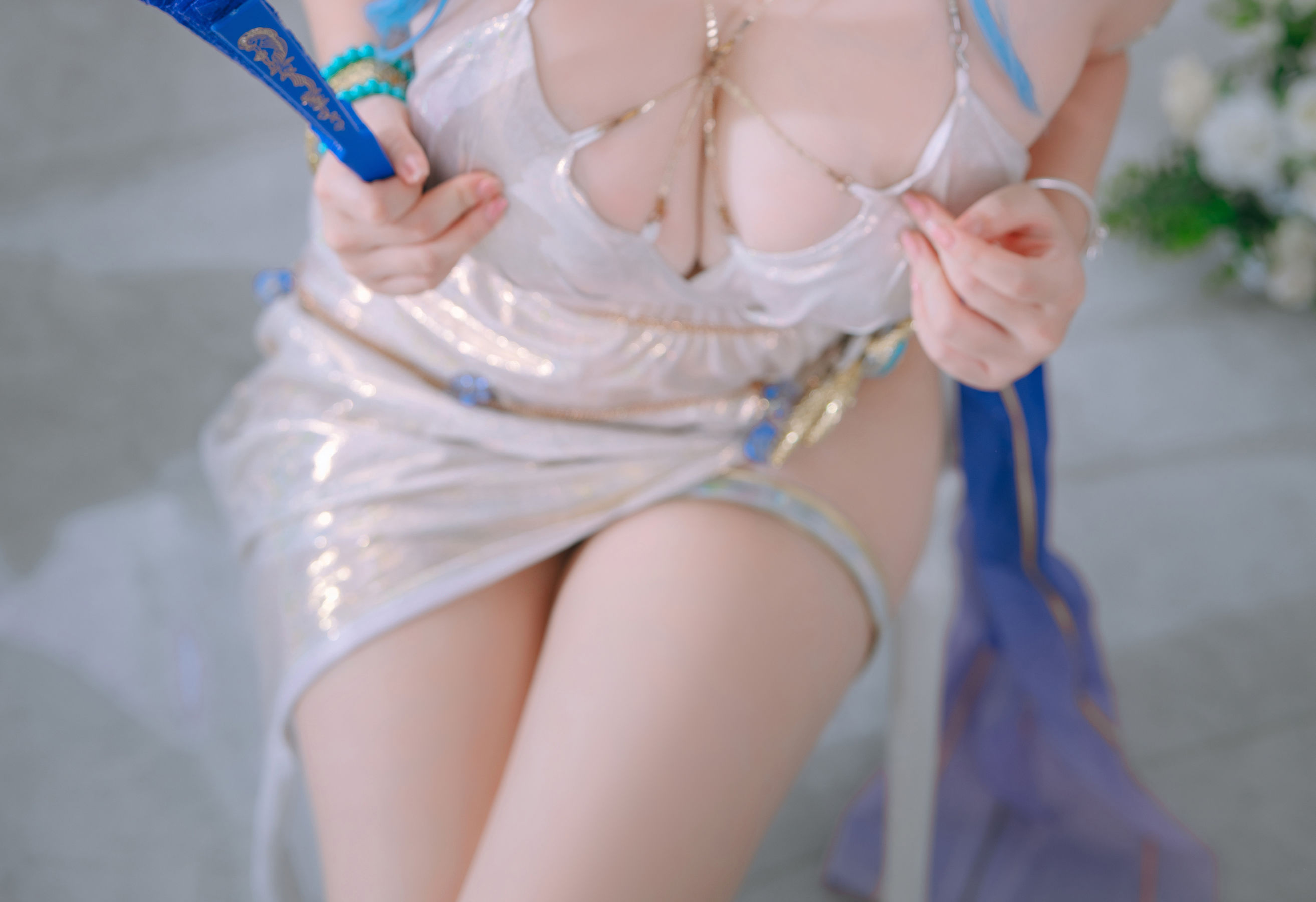 Cosplay日奈娇 - 海伦礼服