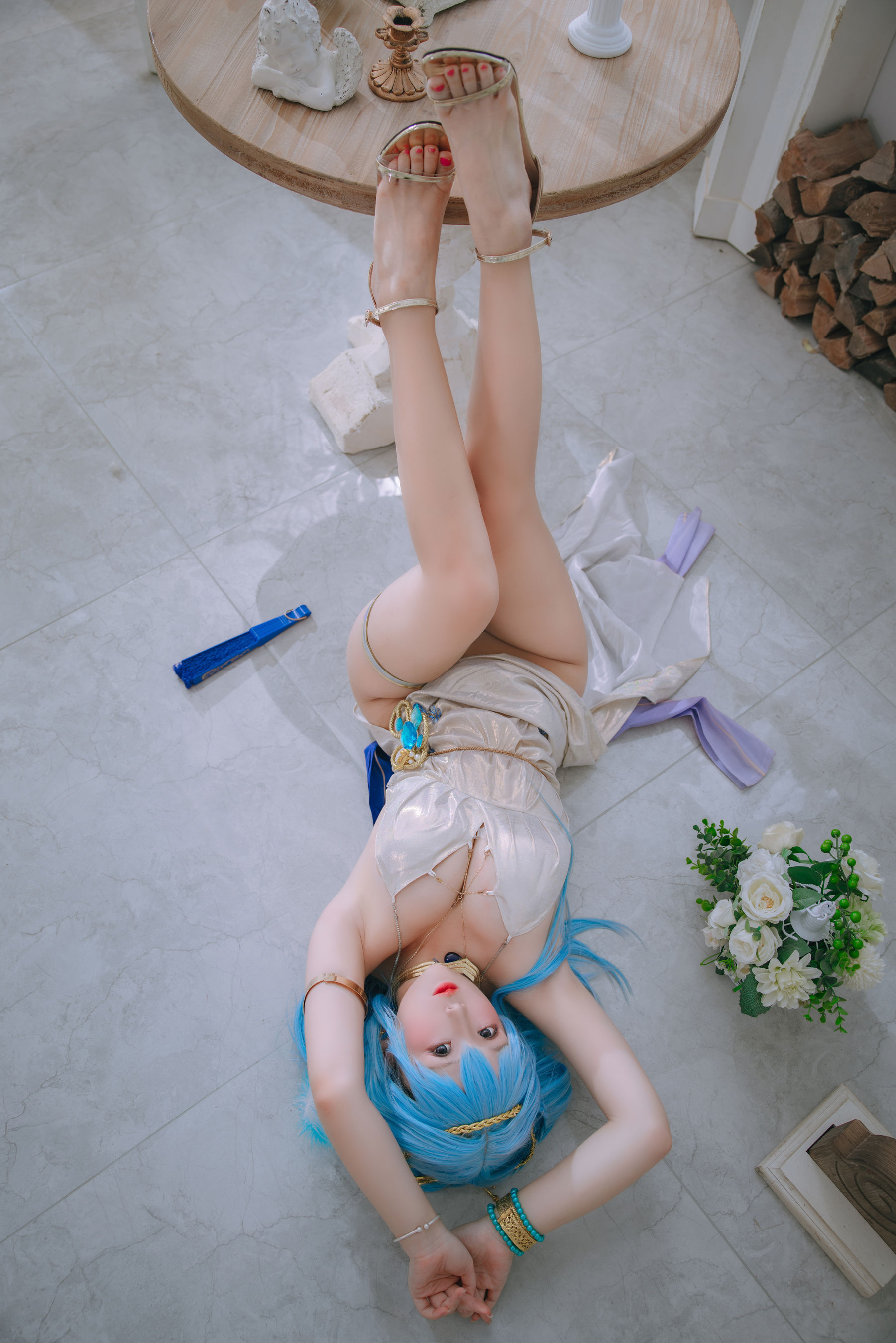 Cosplay日奈娇 - 海伦礼服