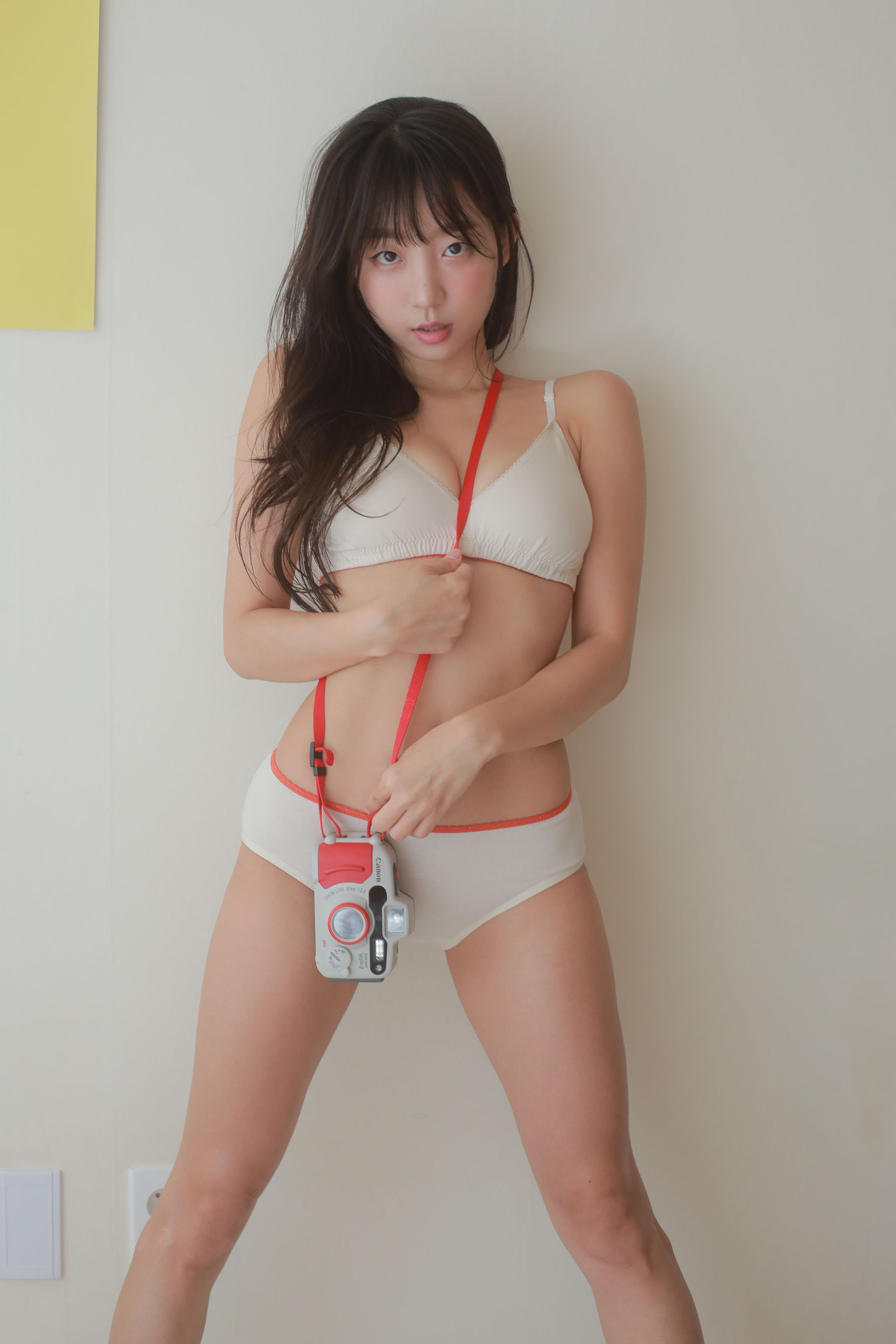 Eunji Pyo Vol.02 - Home  肉色内衣
