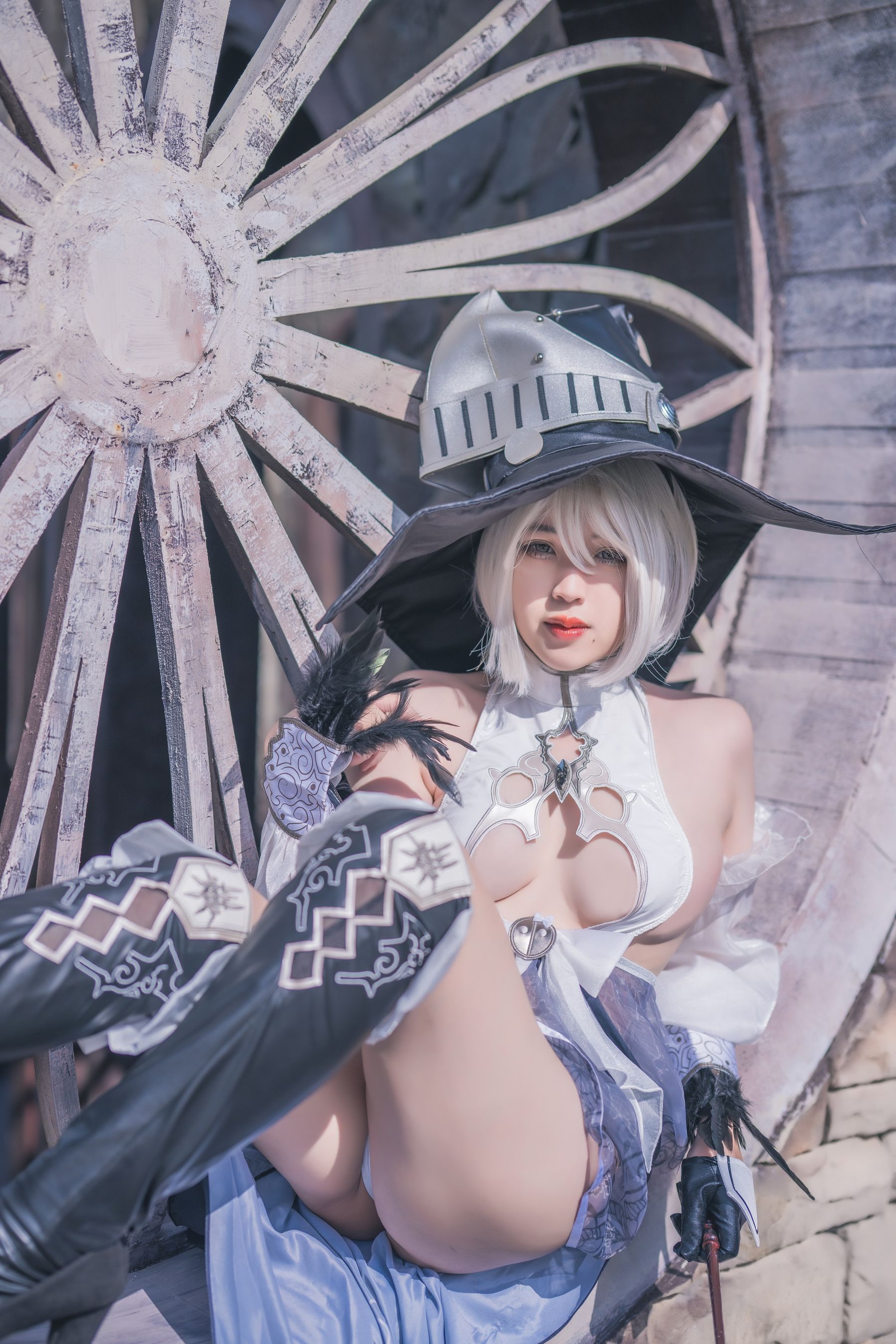 Hatori Sama - 2B Magician