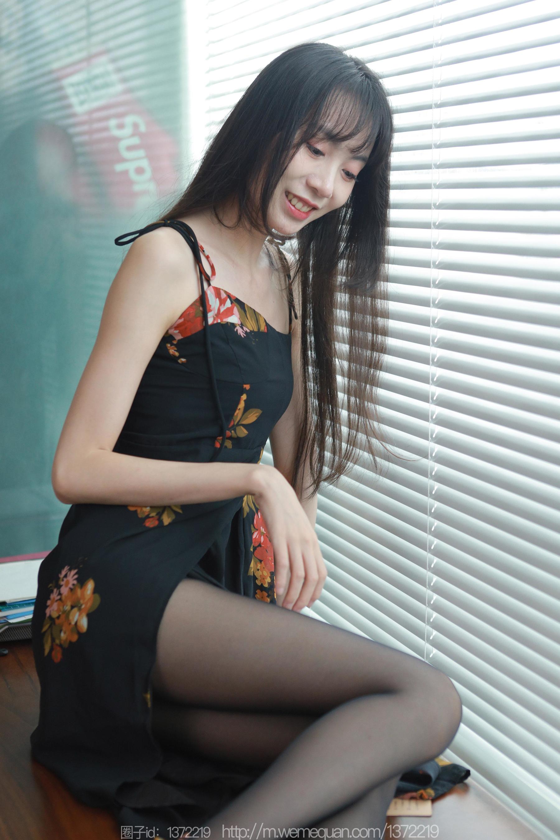 IESS异思趣向 - 模特：团团 《黑色高跟鞋》