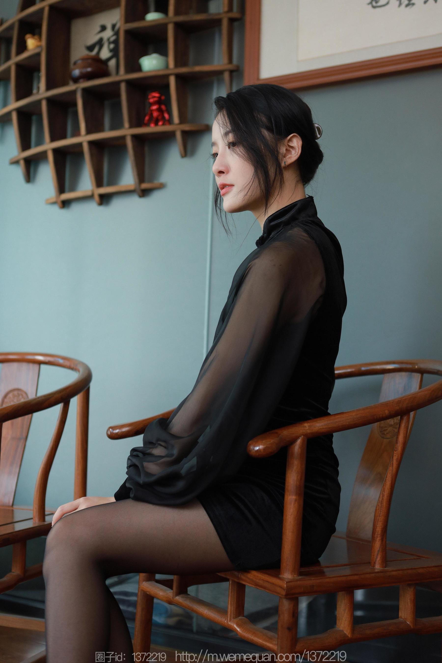 IESS异思趣向 - 模特：婉萍 《黑色蔷薇》