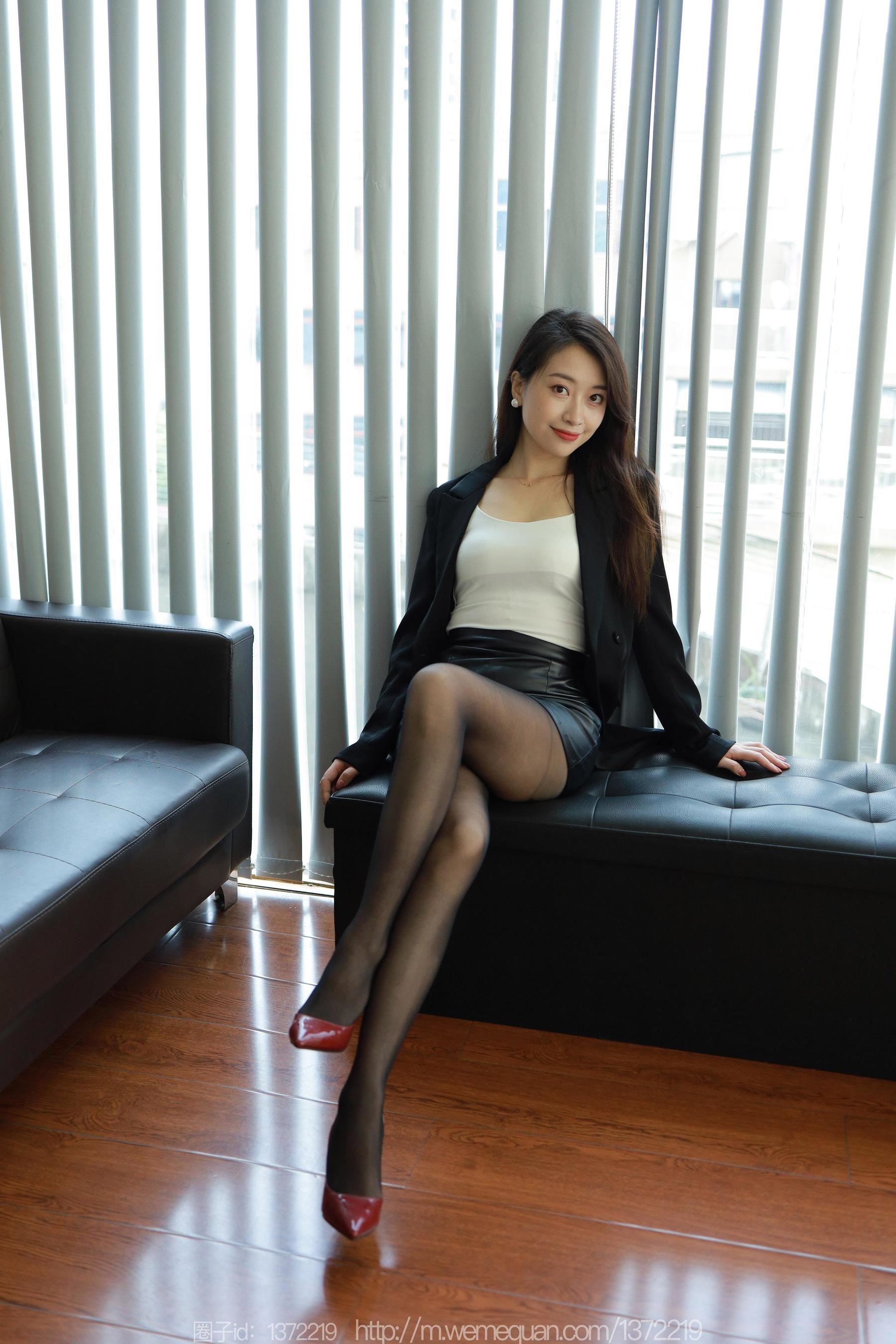 IESS异思趣向 - 模特：小婕 《风一样的女人》