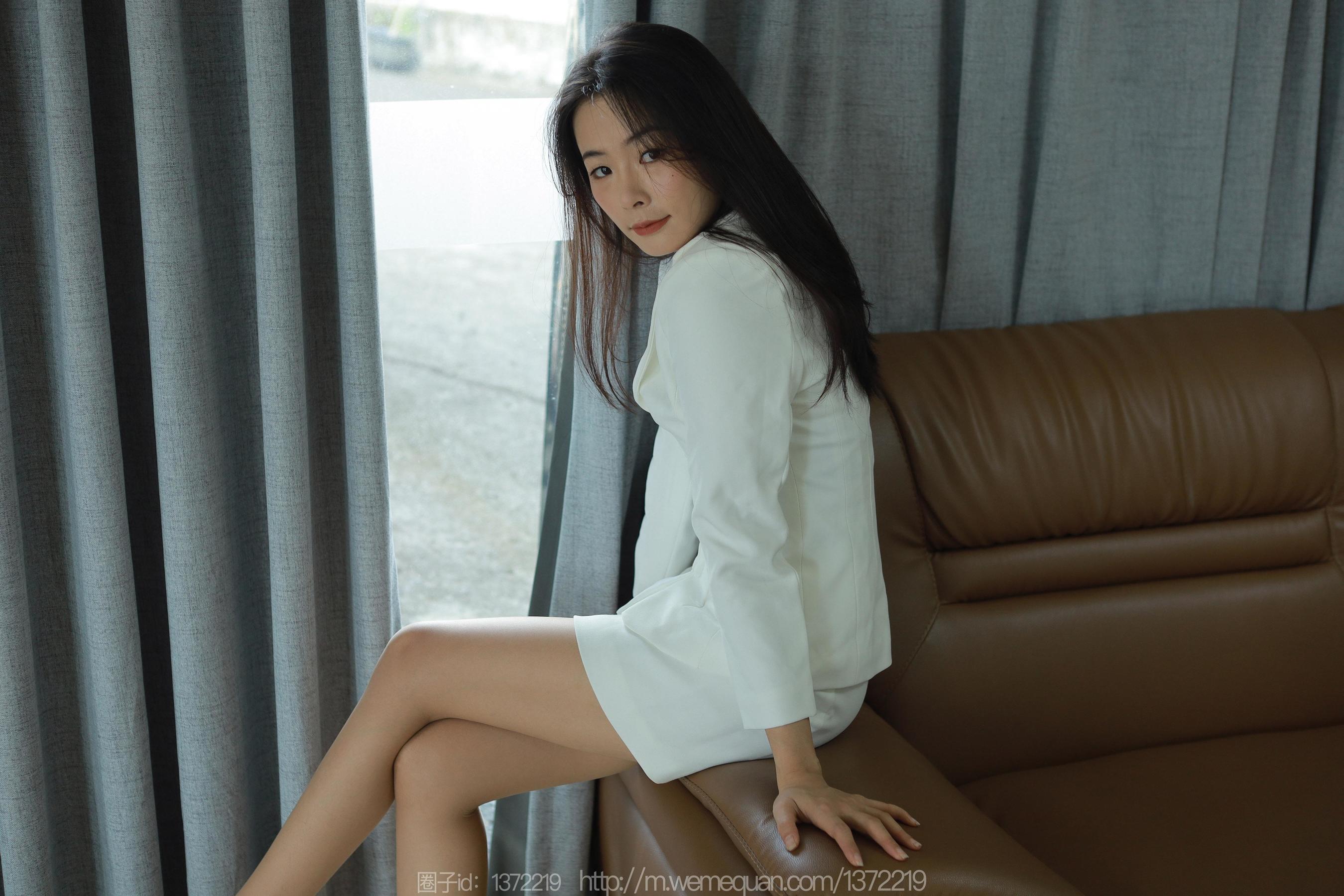 IESS异思趣向 - 模特：小金 《美女策划员》