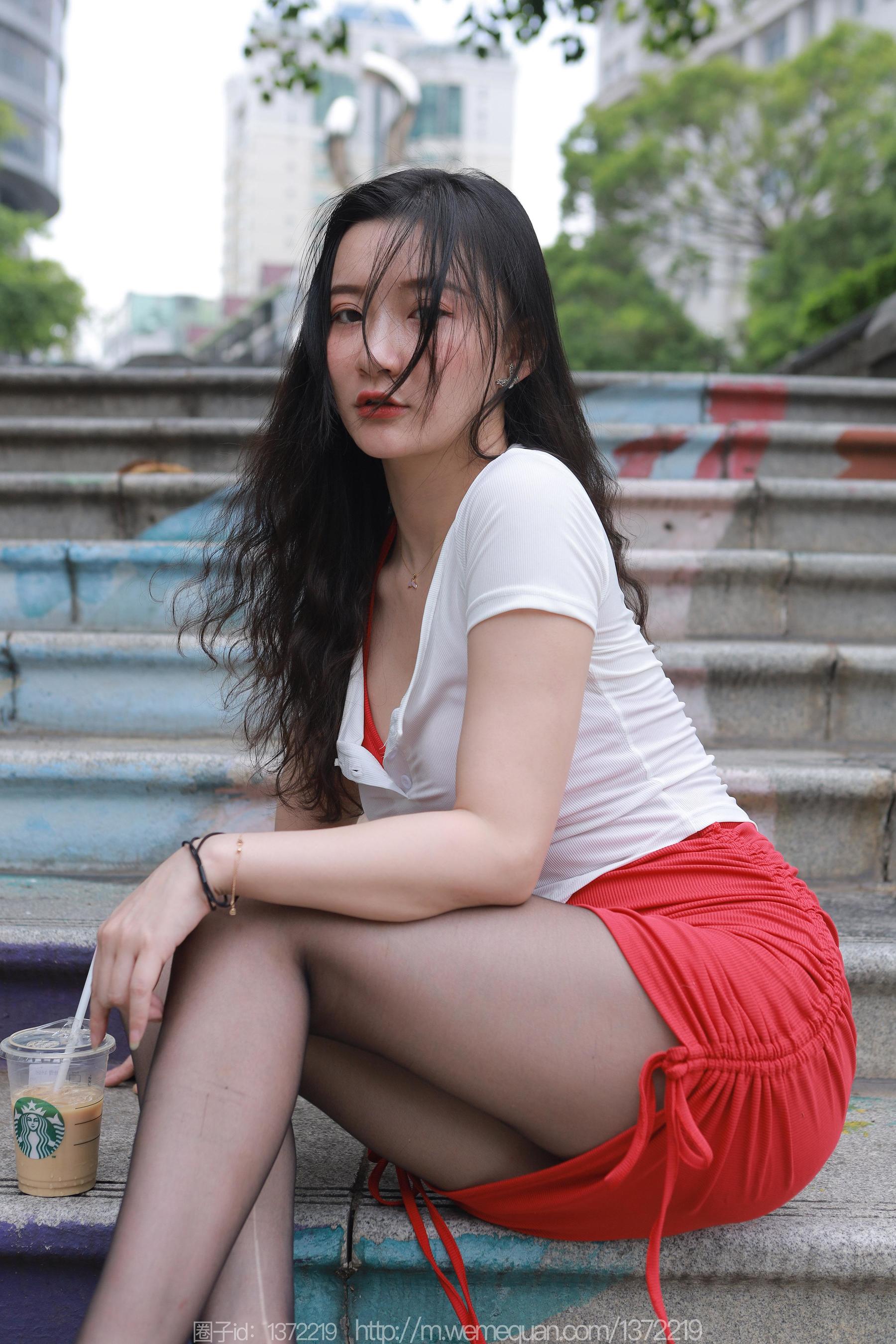 IESS异思趣向 - 模特：秋秋 《可爱型的玉姐》