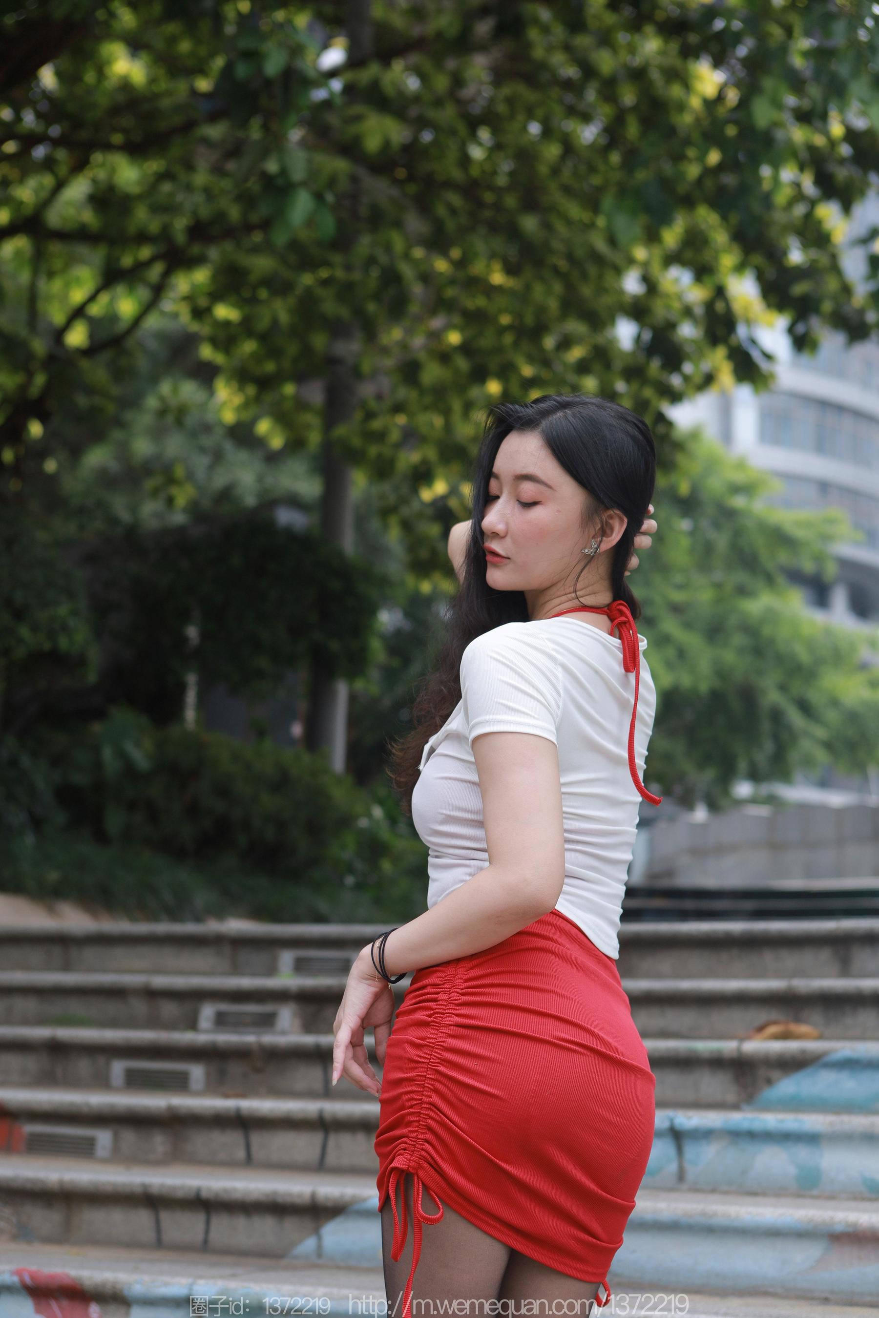 IESS异思趣向 - 模特：秋秋 《可爱型的玉姐》