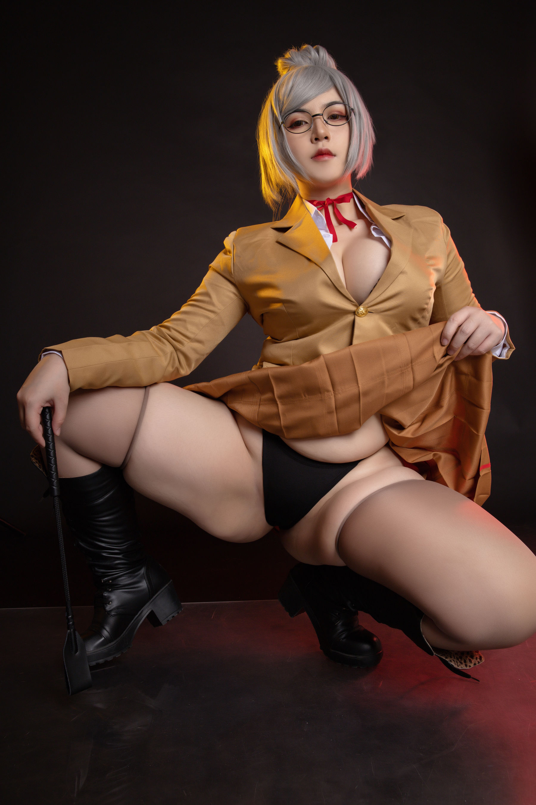 Uy Uy - Meiko-Prison School