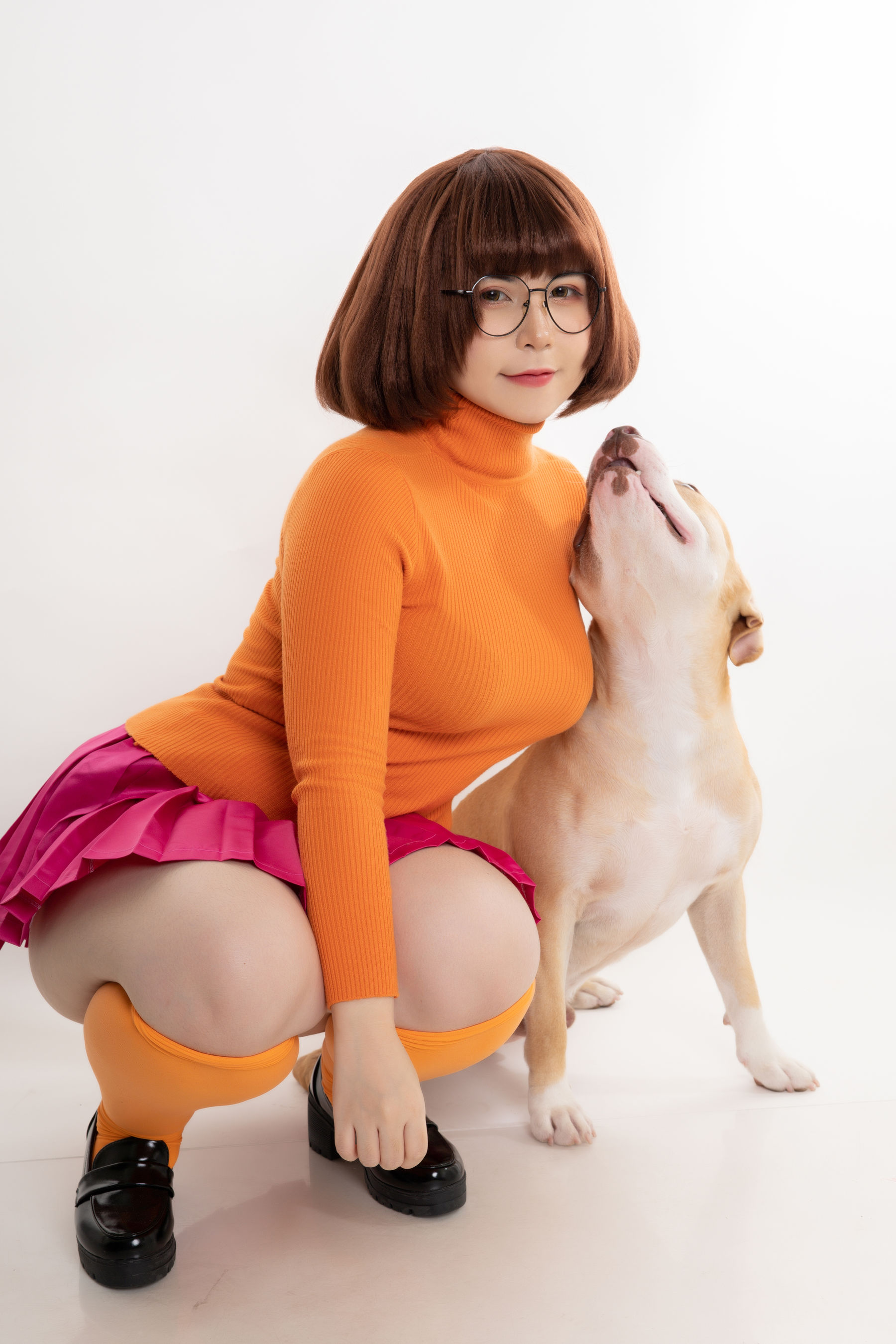 Uy Uy - Velma