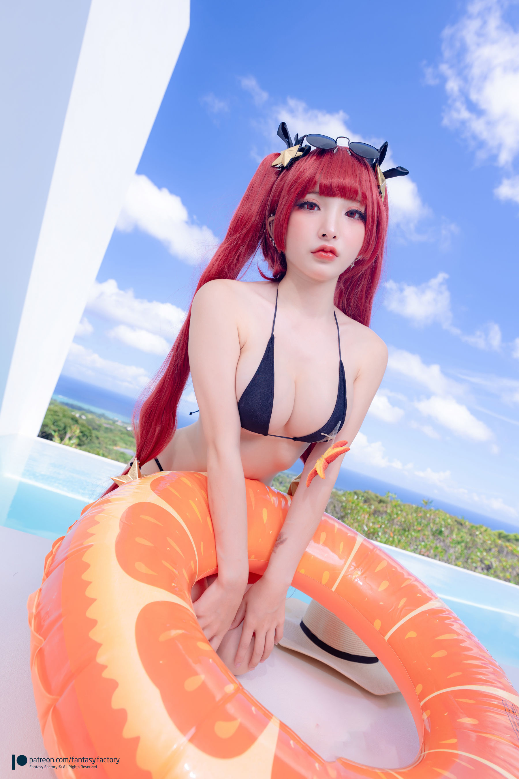 [Fantasy Factory] 小丁Cosplay写真 - 檀香山泳衣