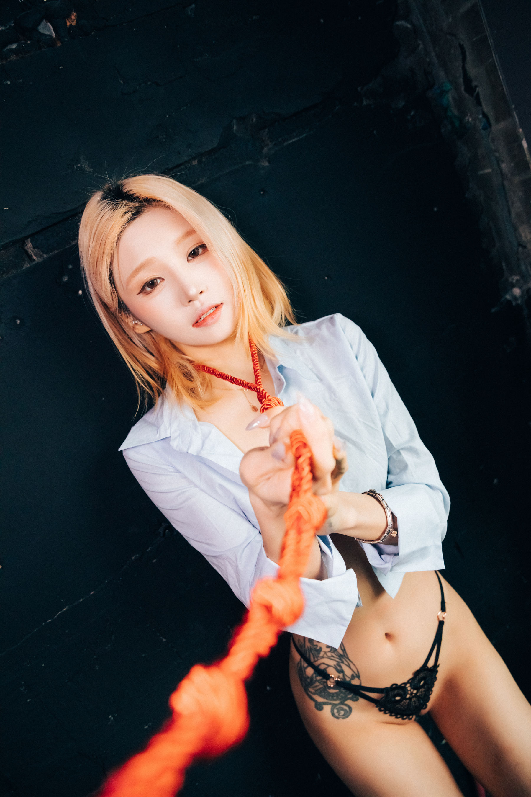 [LOOZY] Taeri - Enslave