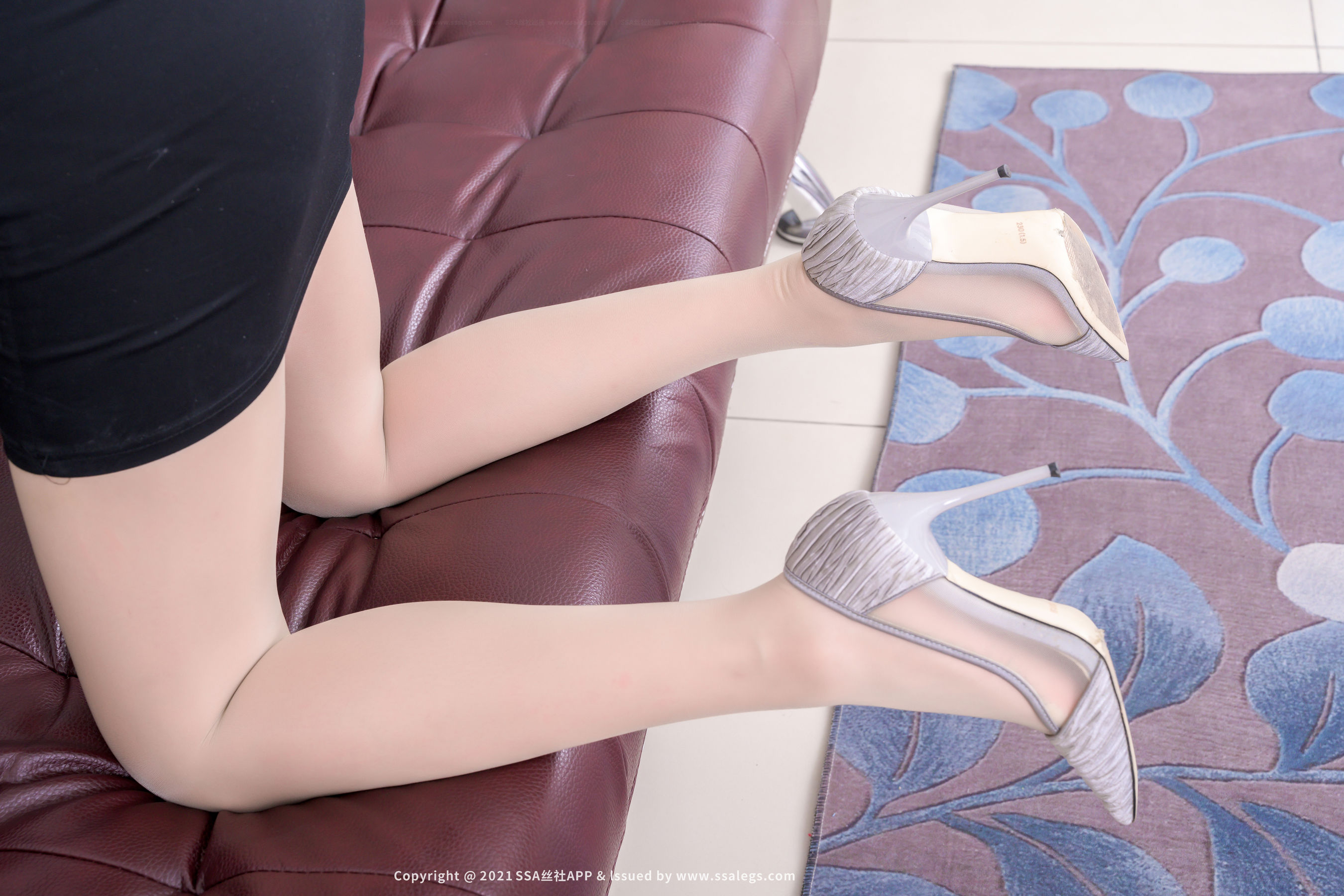 [SSA丝社]超清写真 No.646 模特 素素 的肉丝袜（上）