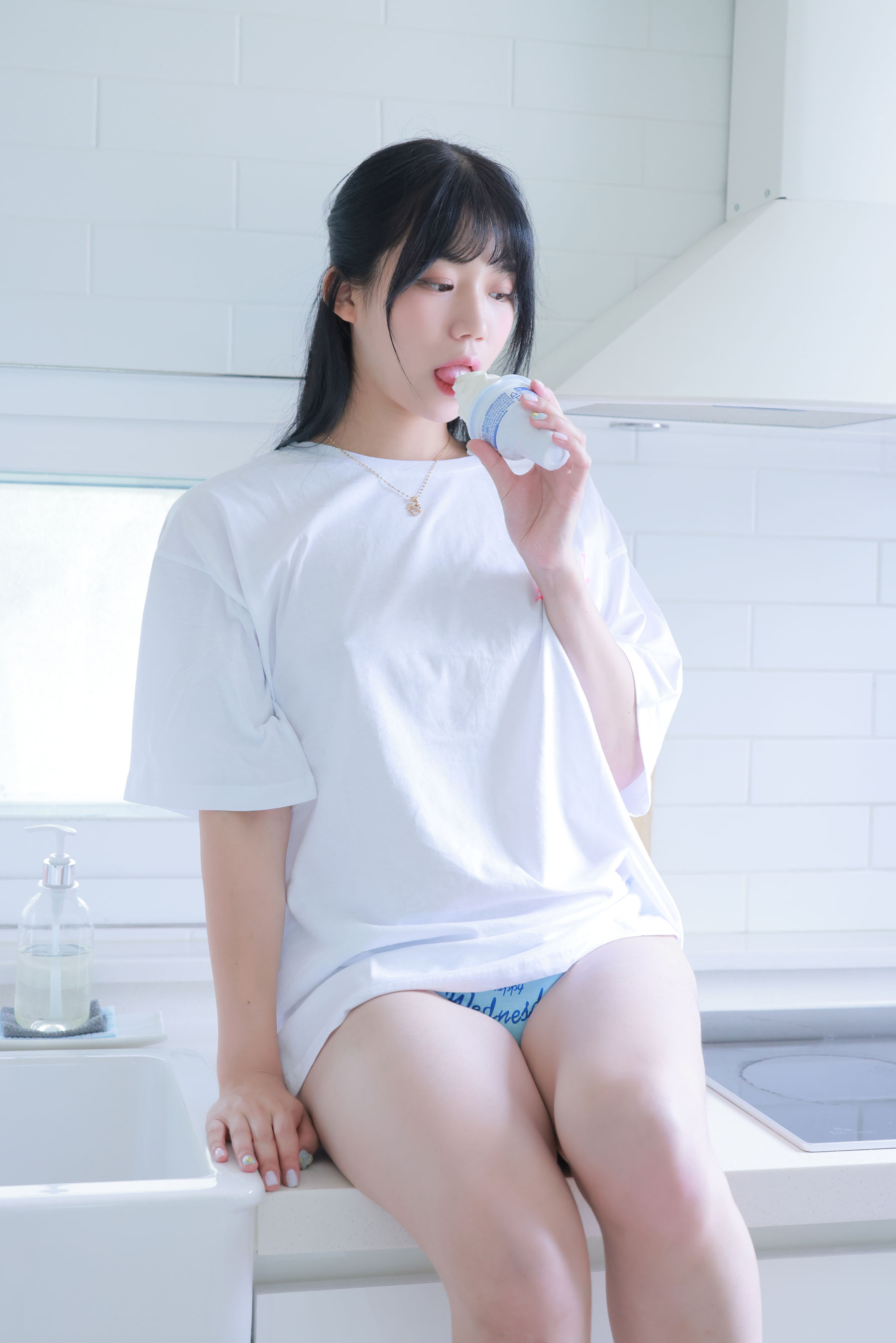 [SWEETBOX] Yui - Vol.18 CREAM - 1