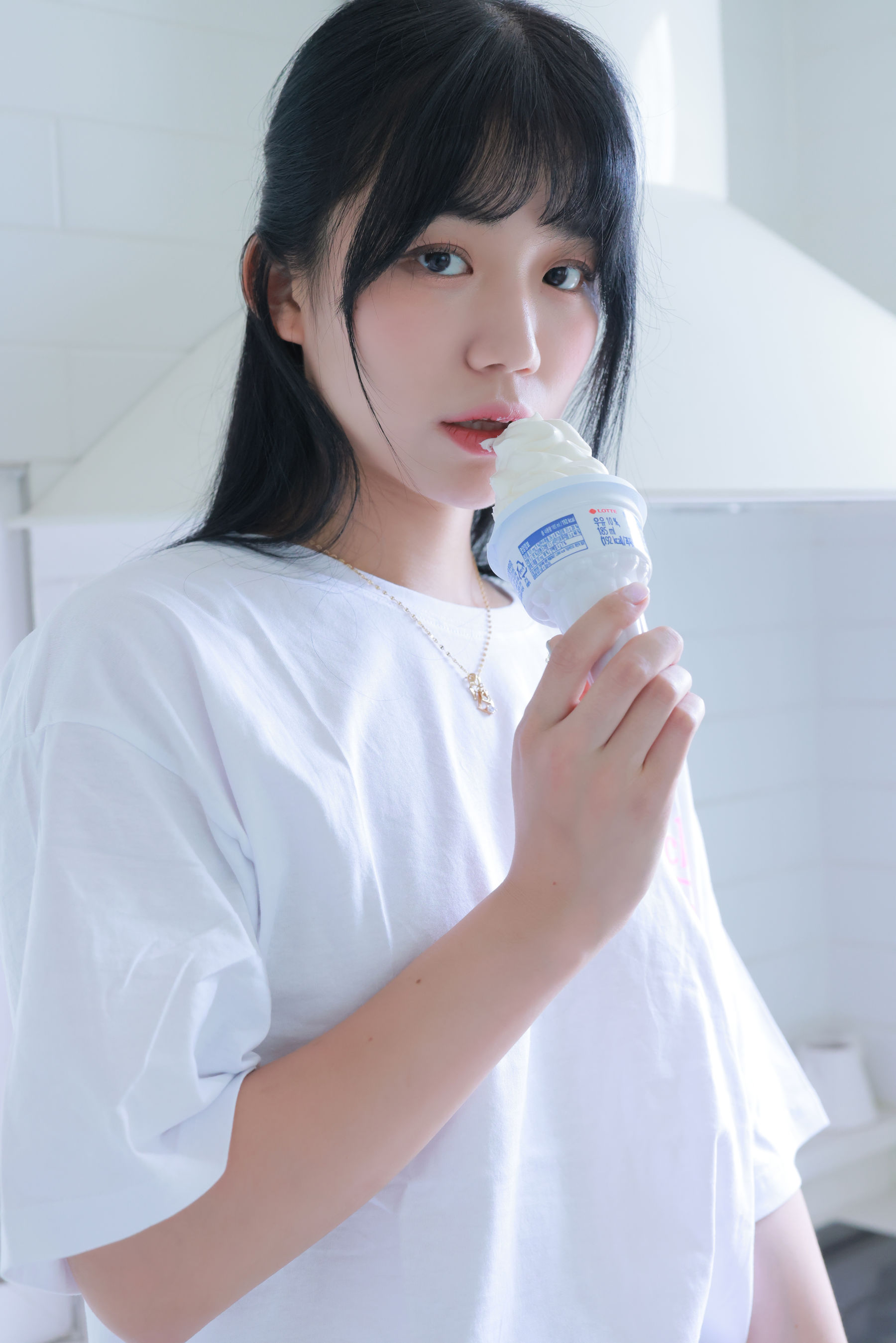 [SWEETBOX] Yui - Vol.18 CREAM - 1