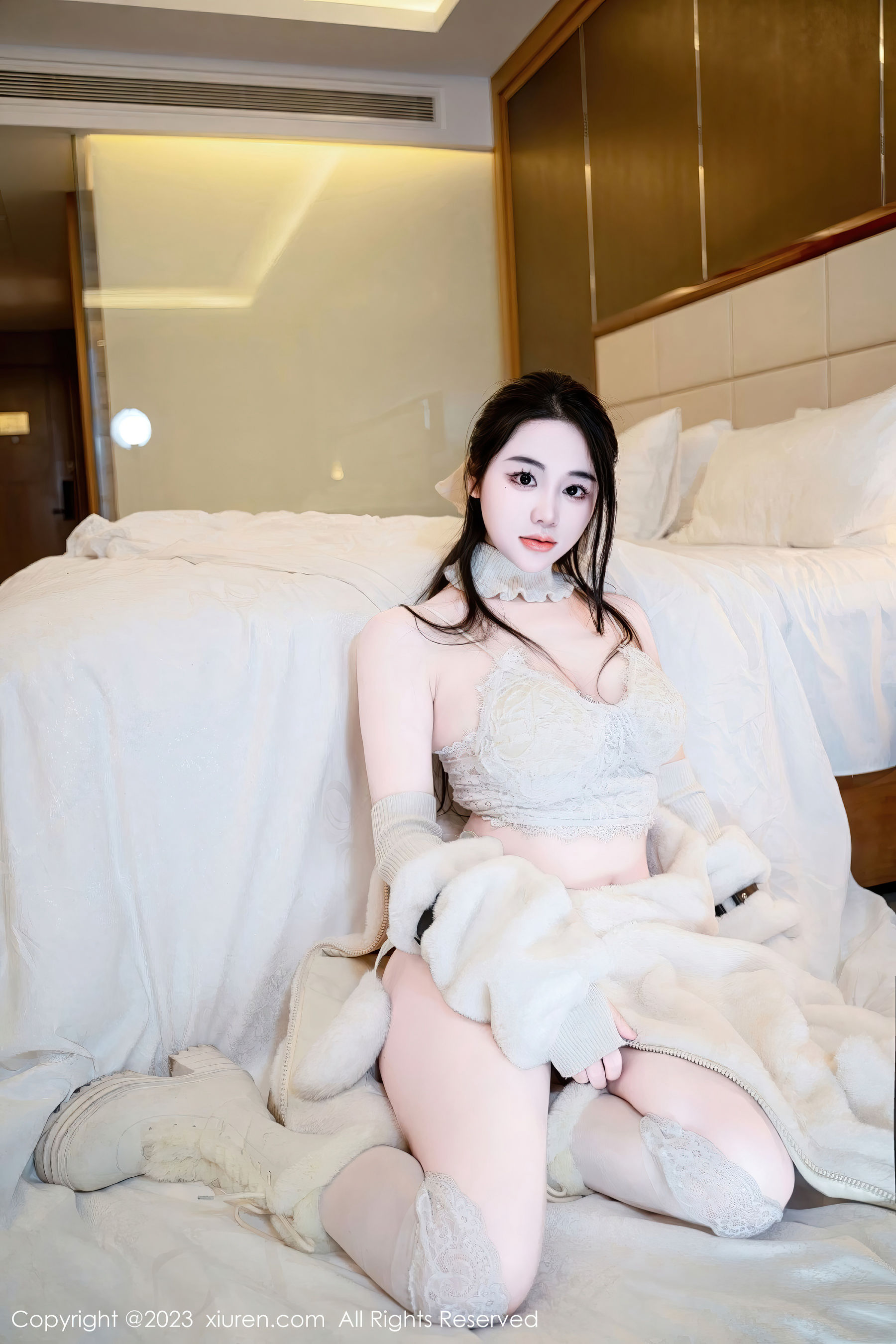 [秀人XiuRen] 2023.07.04 No.7018 汐汐爱吃草莓