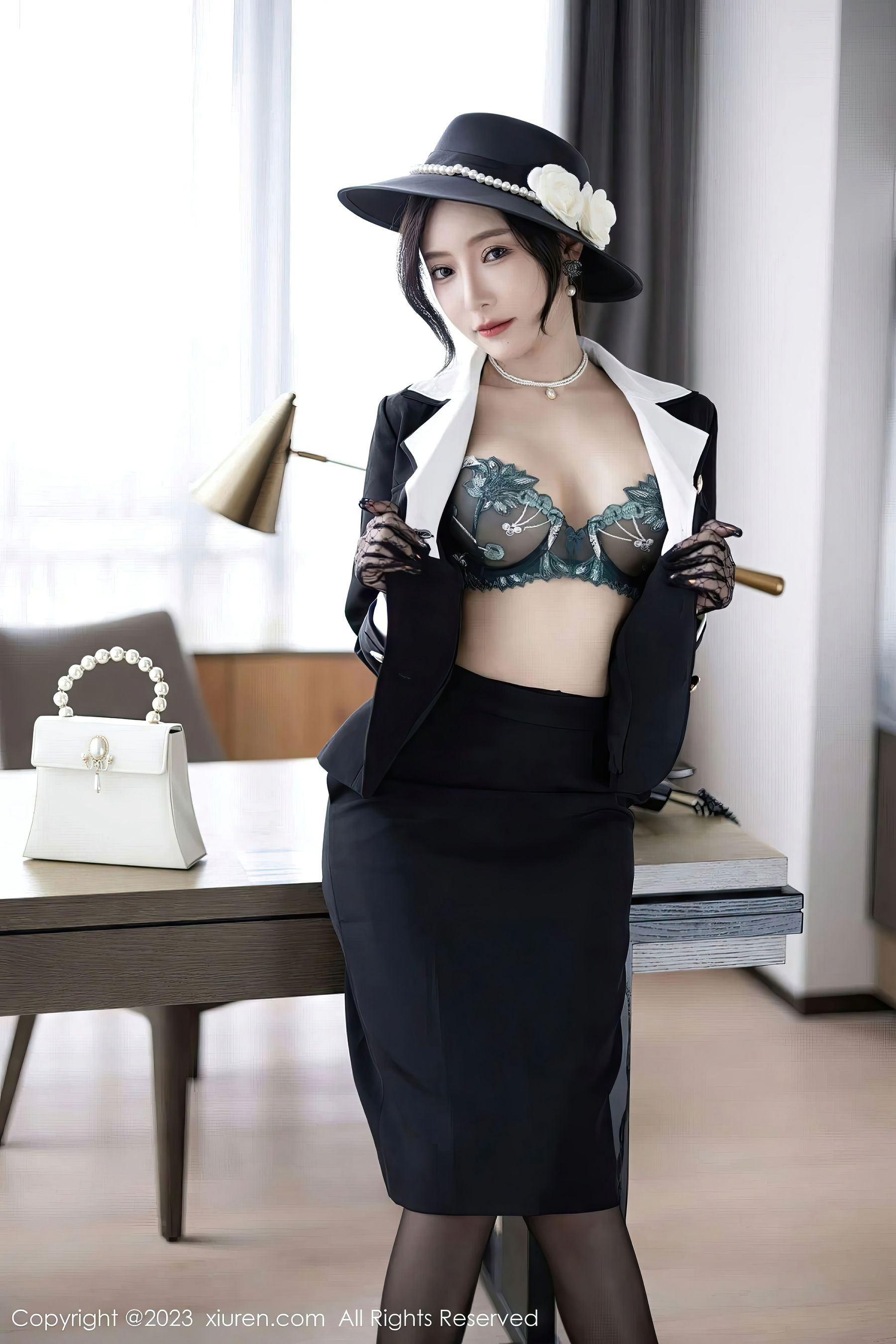 [秀人XiuRen] 2023.07.07 No.7048 王馨瑶